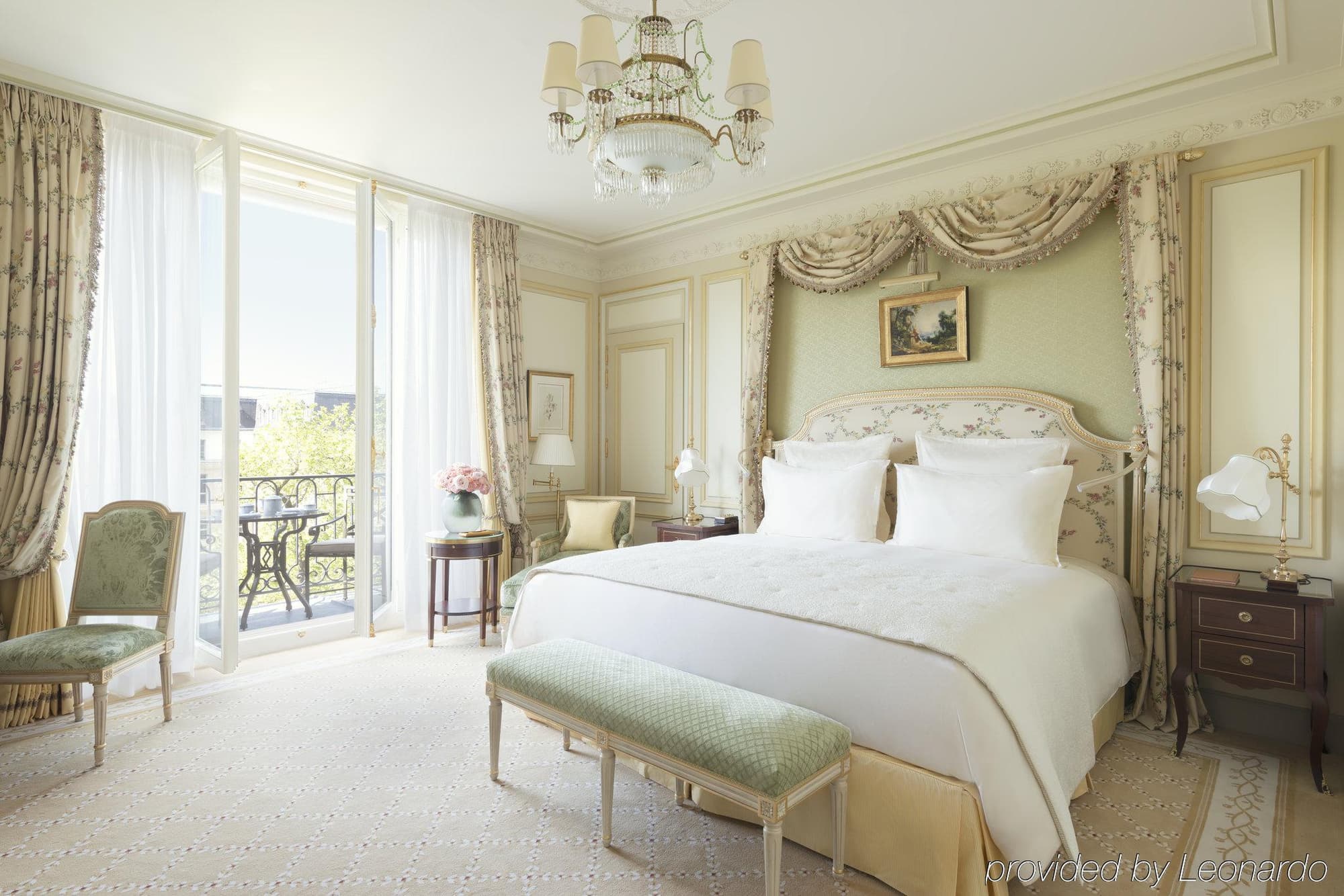 Ritz Paris, Room