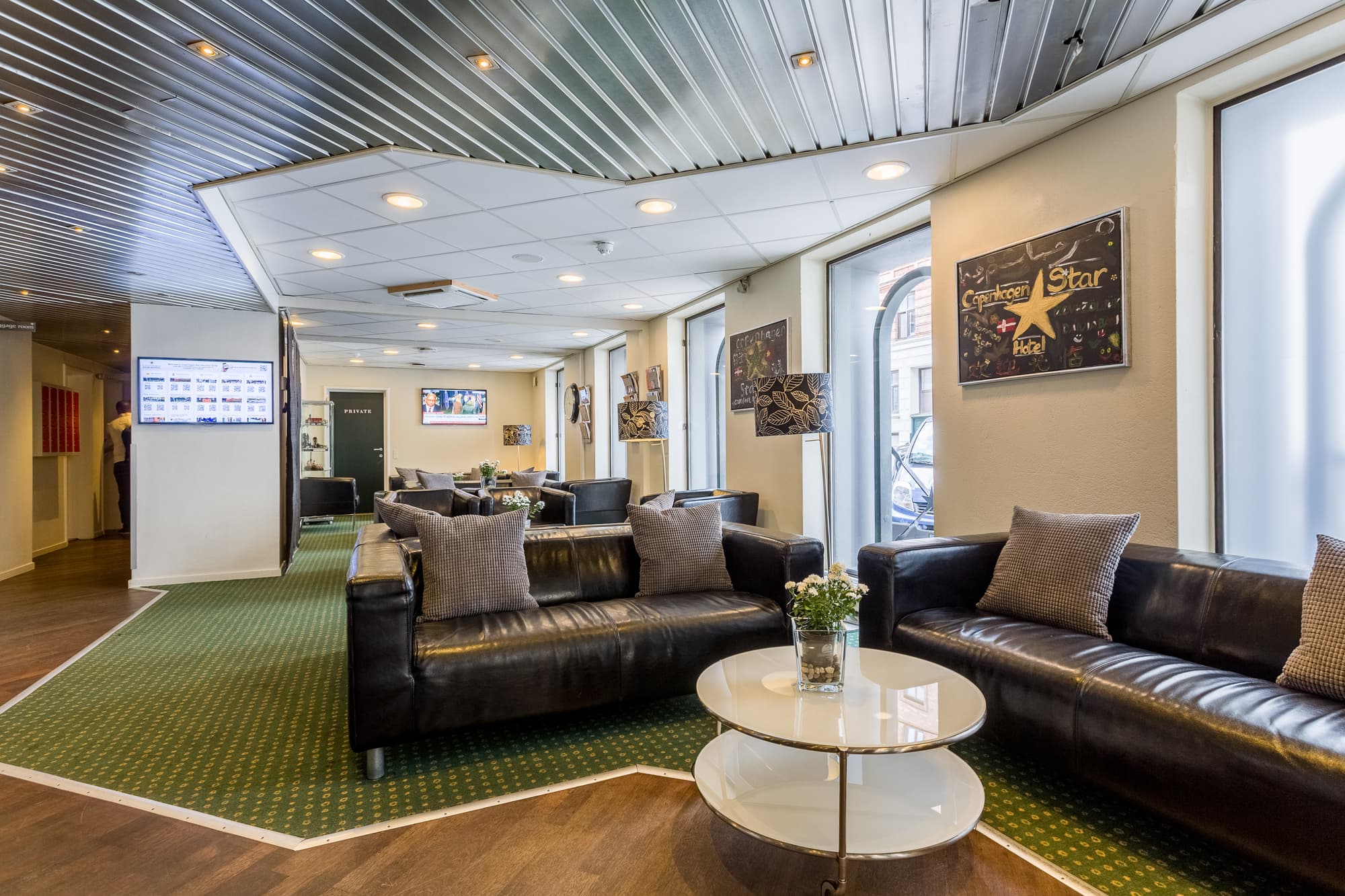 Good Morning City Copenhagen Star, Lobby