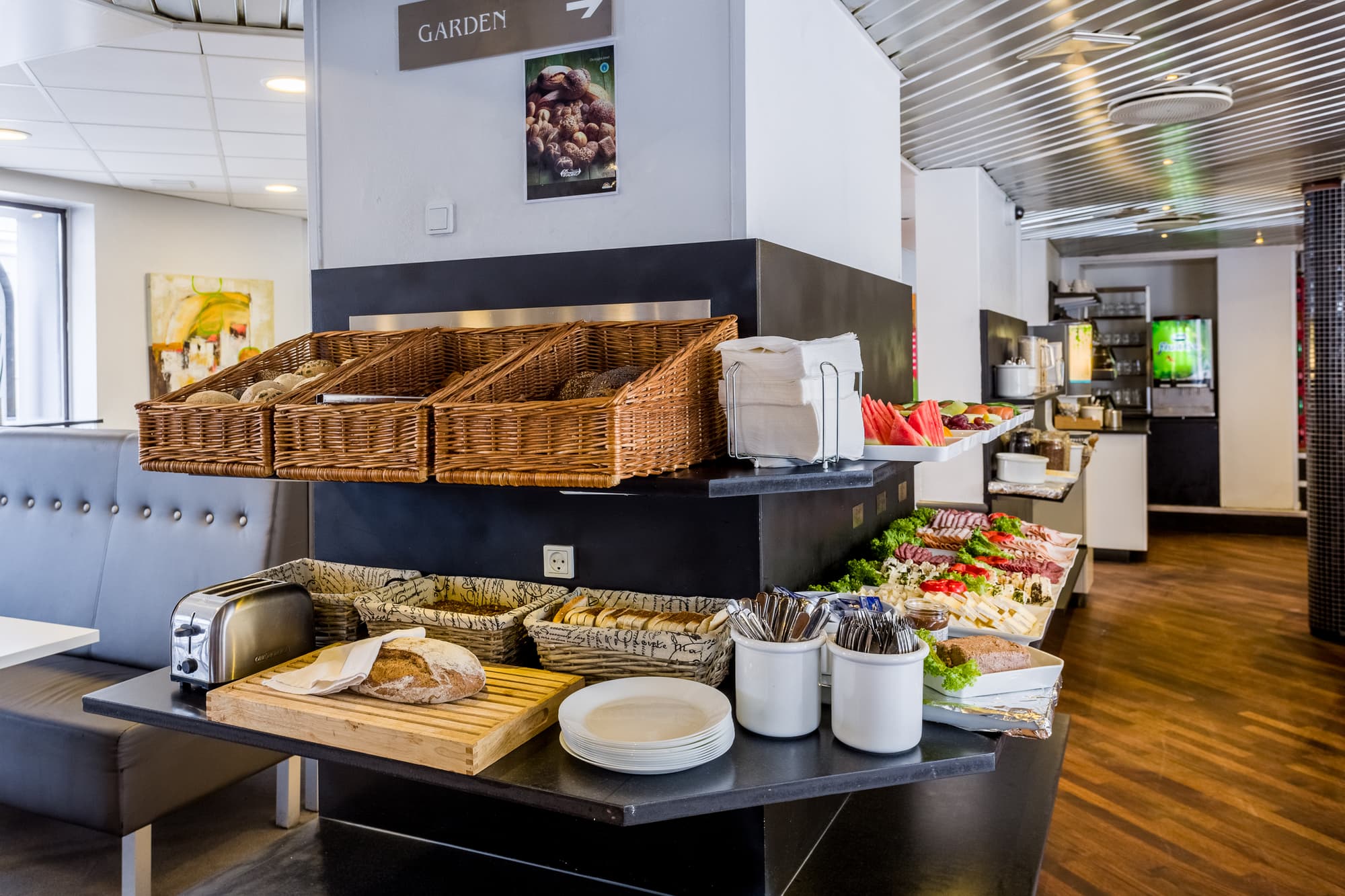 Good Morning City Copenhagen Star, Restaurant