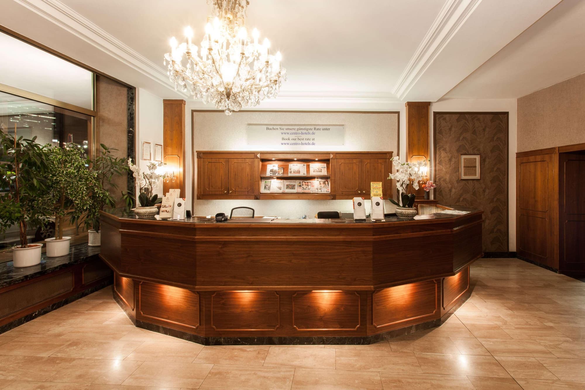 Centro National Frankfurt, Trademark Collection By, Lobby