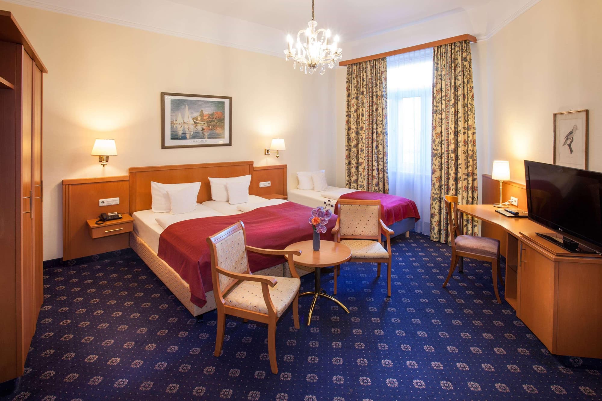 Centro National Frankfurt, Trademark Collection By, Room