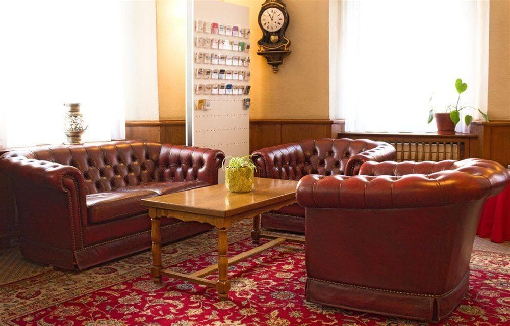 Weisses Kreuz, Lobby