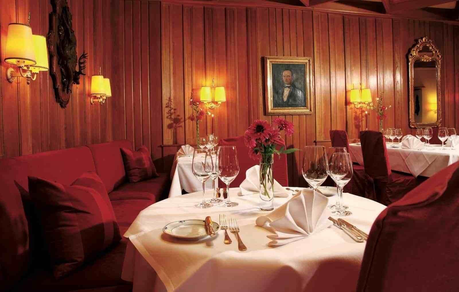 Weisses Kreuz, Restaurant