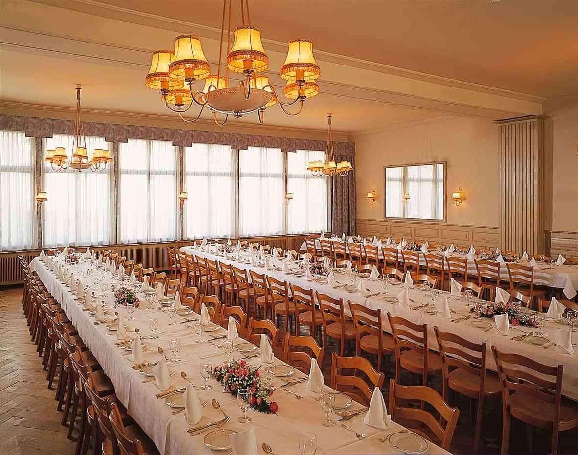 Weisses Kreuz, Restaurant