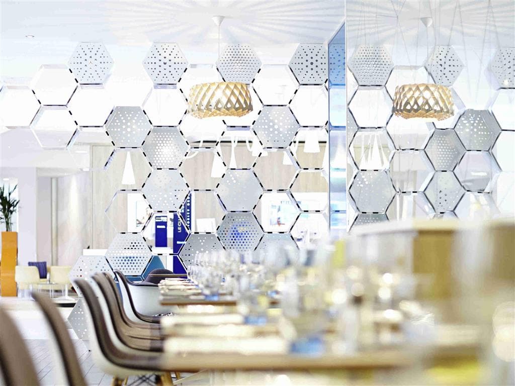 Novotel Manchester Centre, Restaurant