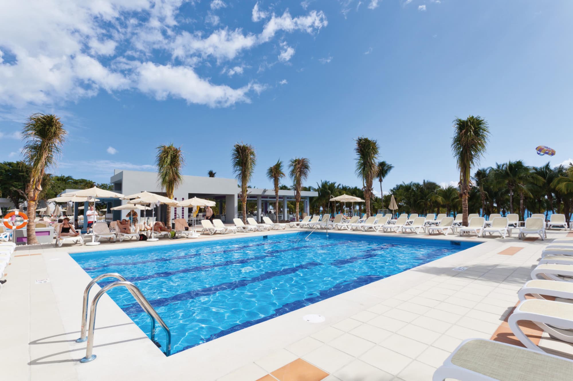 Riu Palace Mexico - All Inclusive, Pool