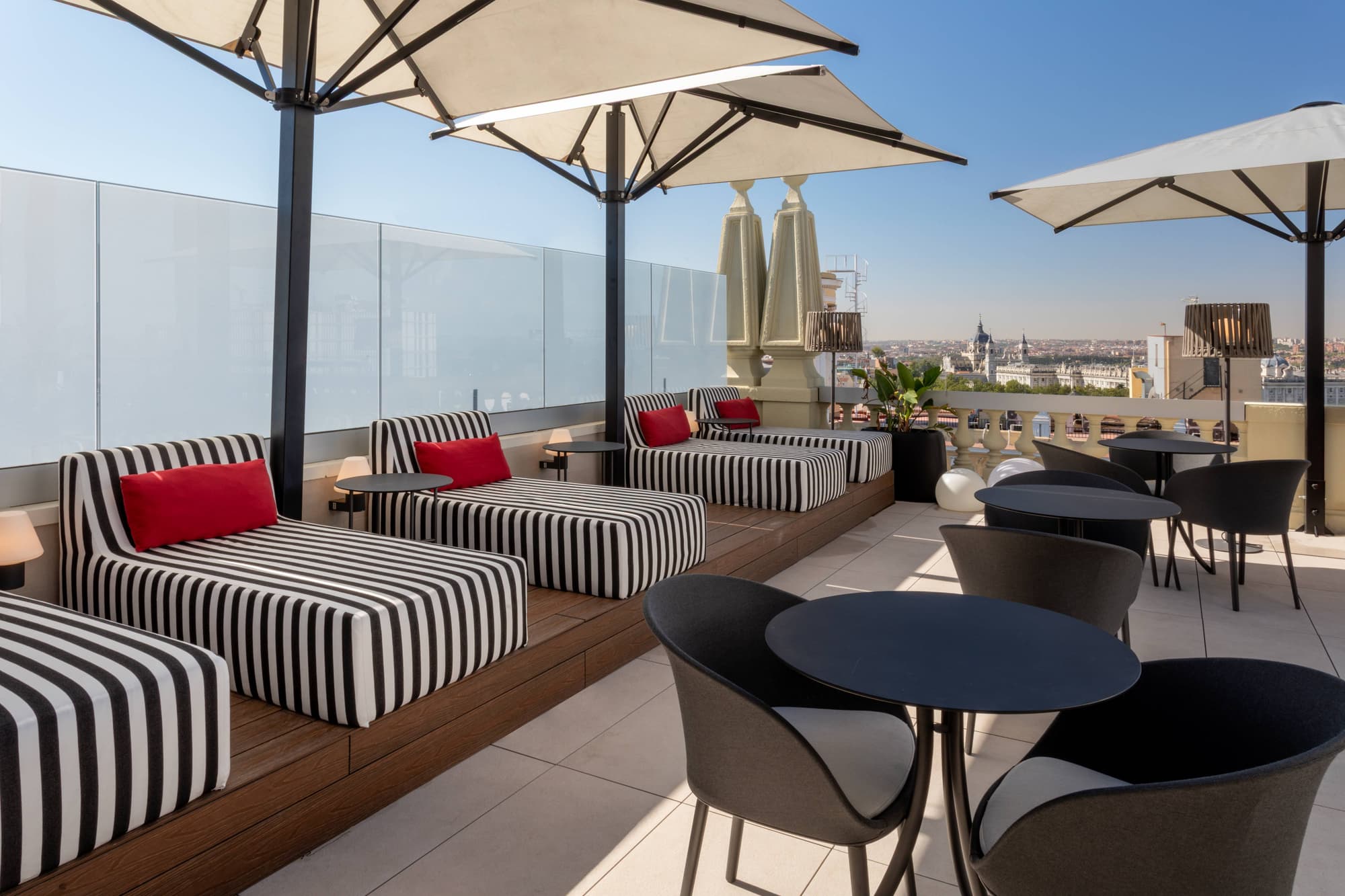 Catalonia Plaza España Hotel & Spa, Terrace