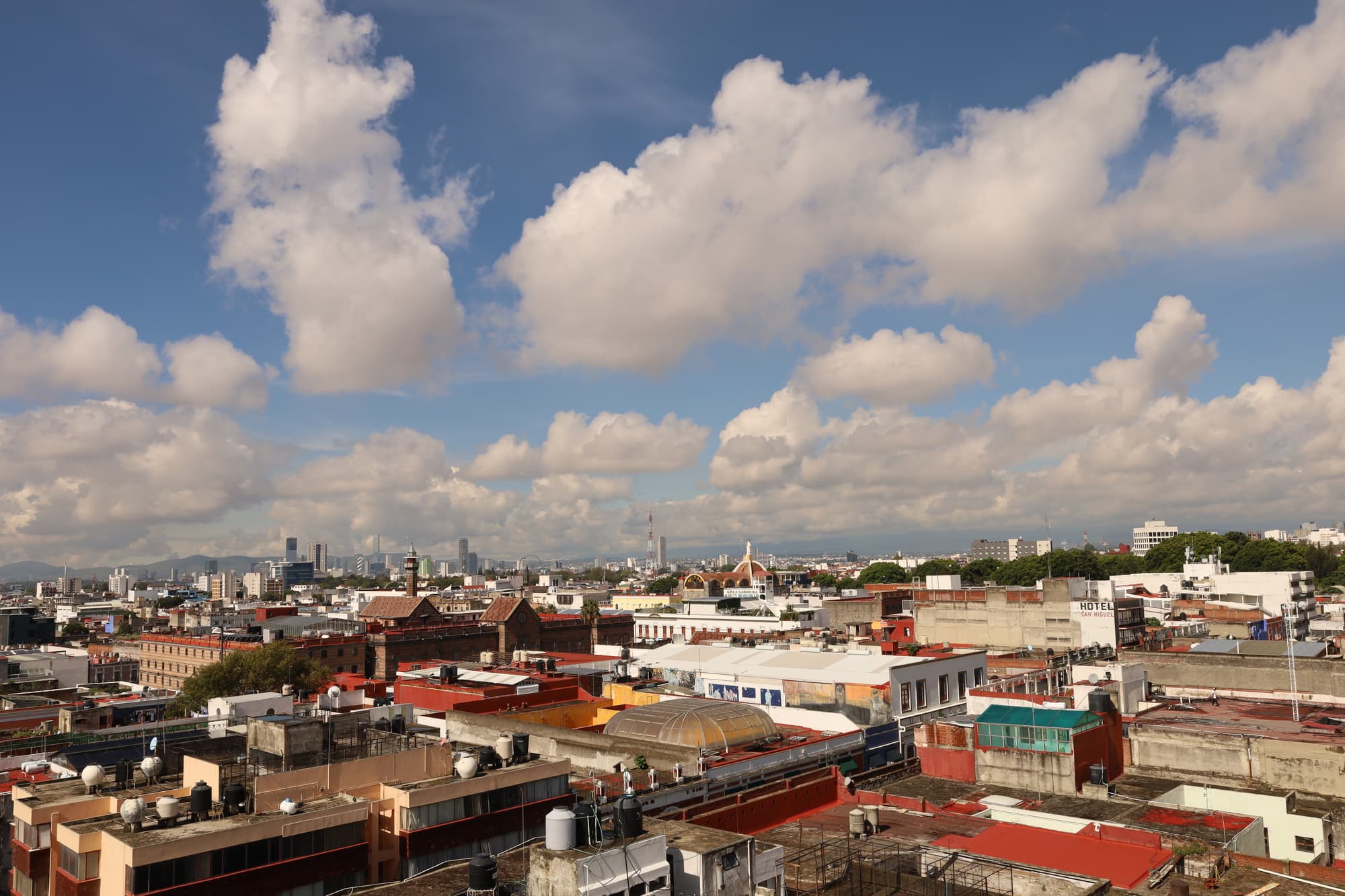 Aristos Puebla, General view