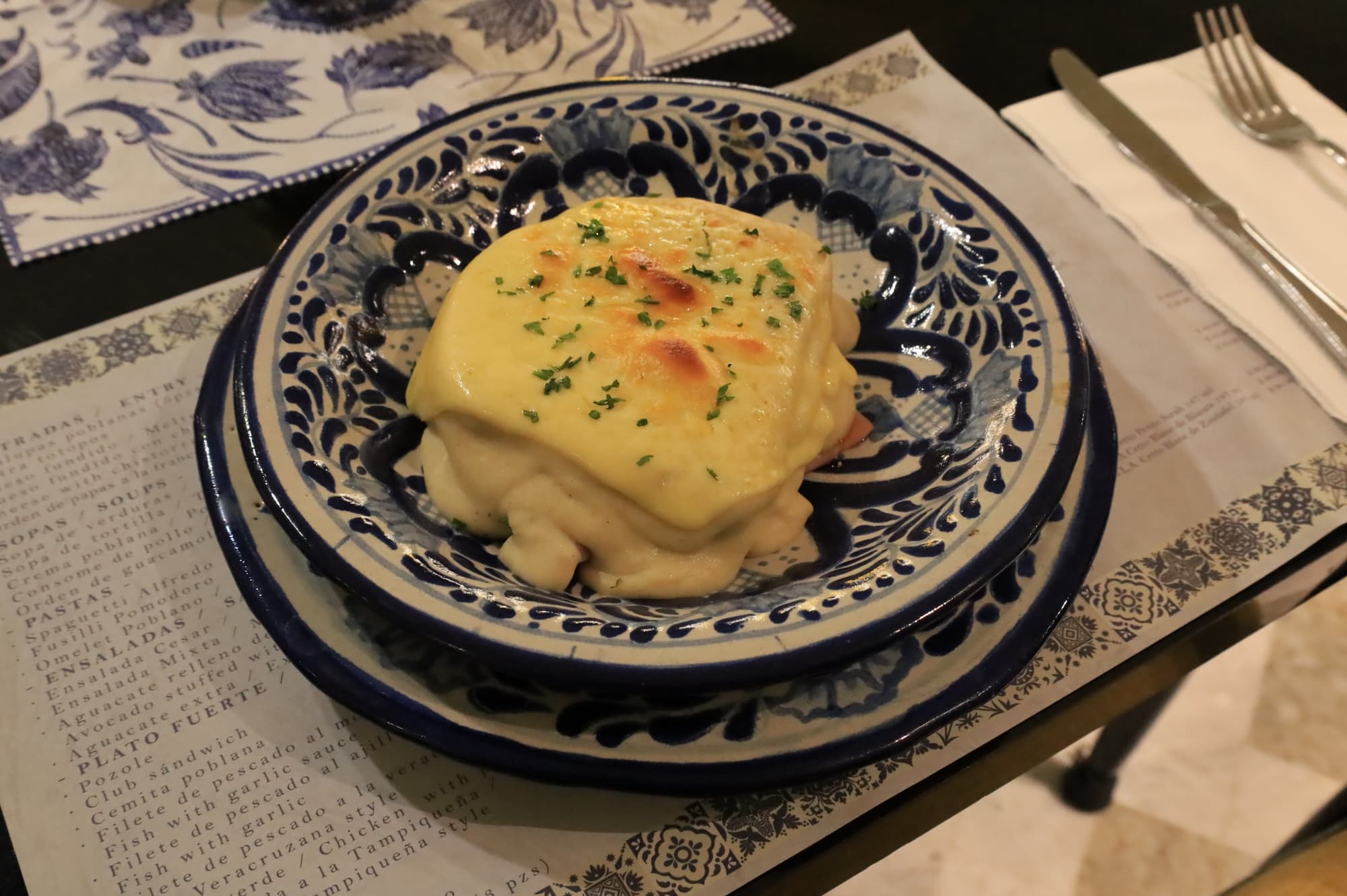 Aristos Puebla, Restaurant