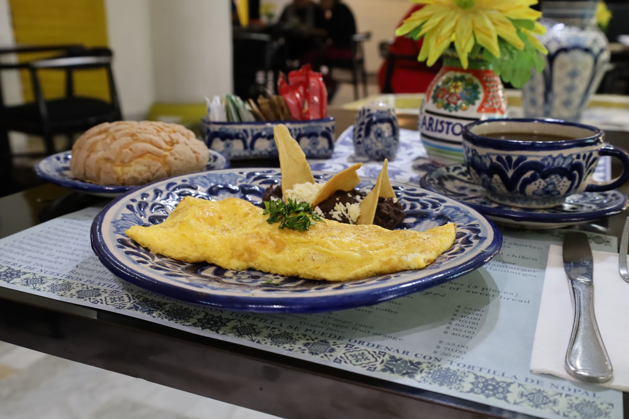 Aristos Puebla, Restaurant