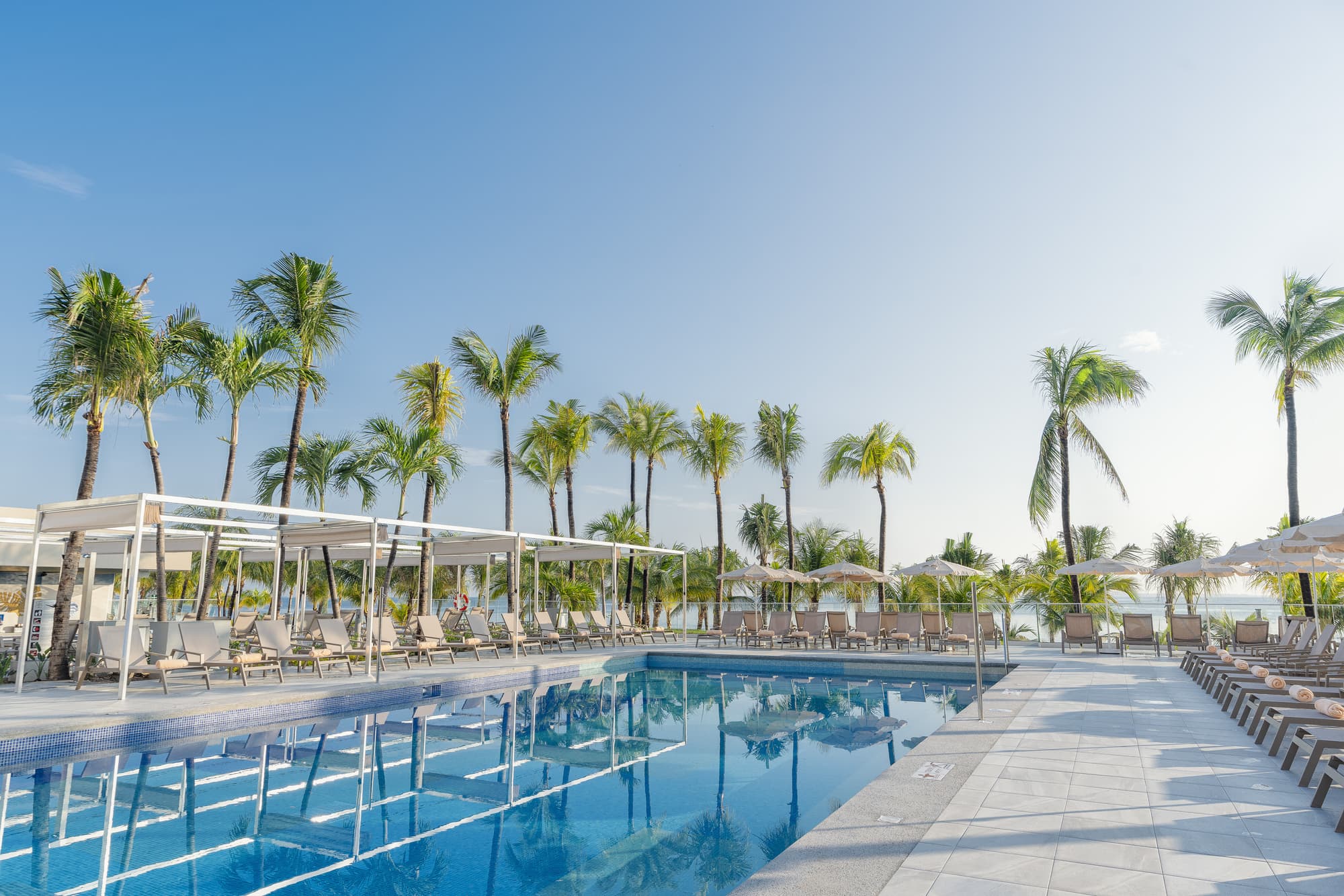 Riu Caribe - All Inclusive, Pool