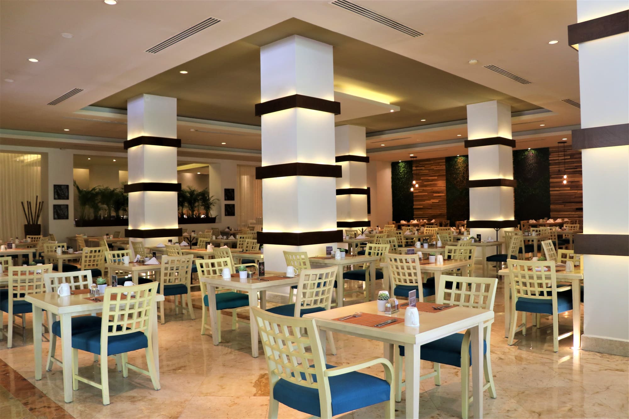 El Dorado Royale Spa Resort - All Inclusive, Restaurant