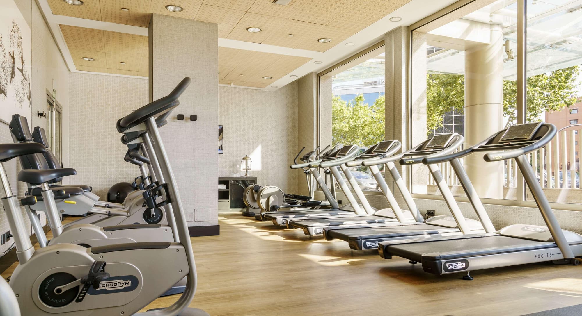 Ilunion Alcala Norte, Sports and Entertainment