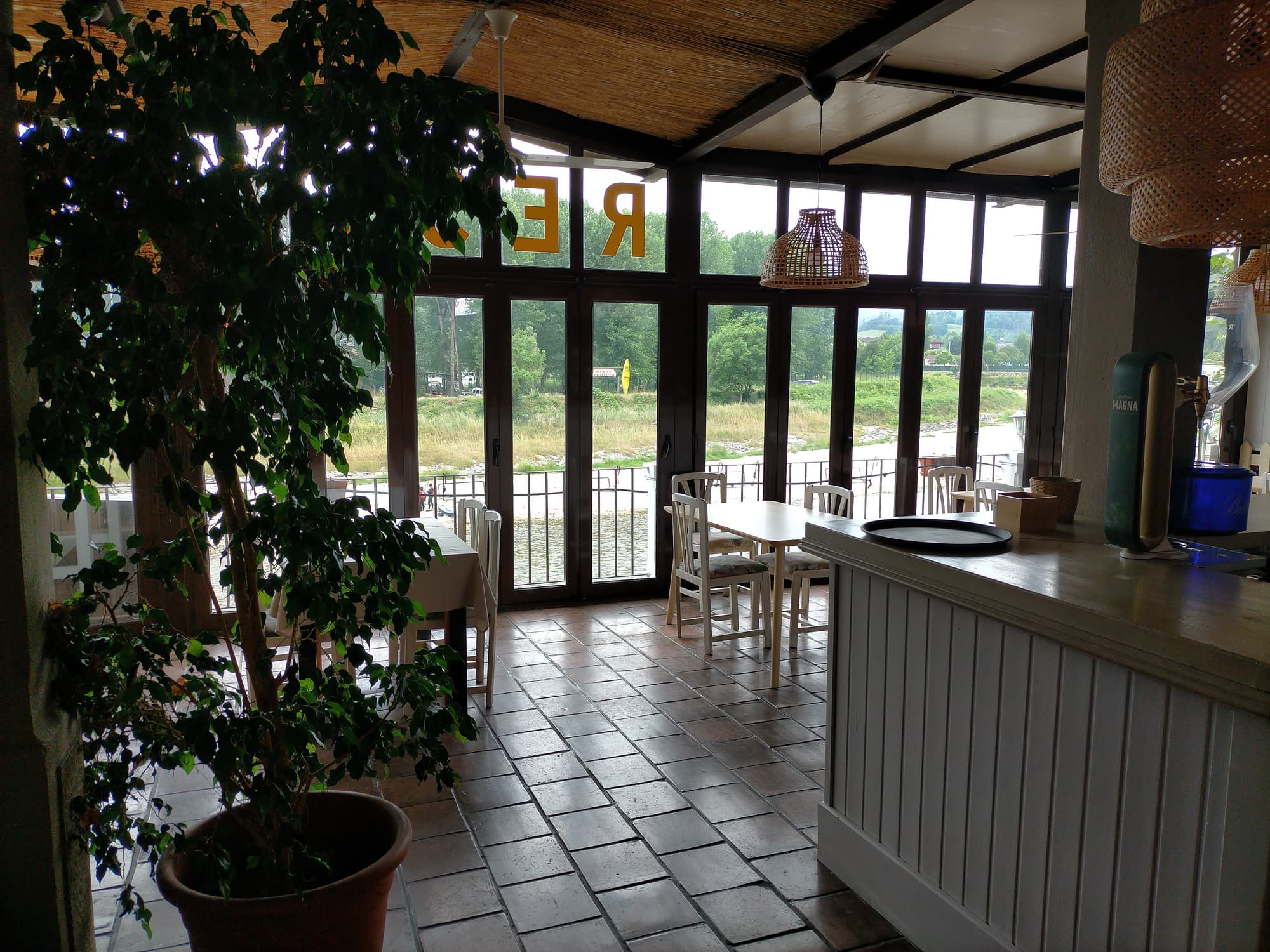 La Casona del Sella, Bar