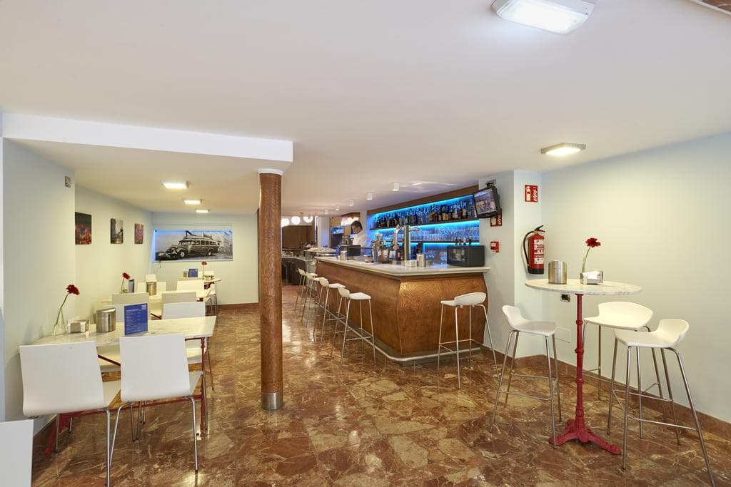 Hotel 40 Nudos, Bar