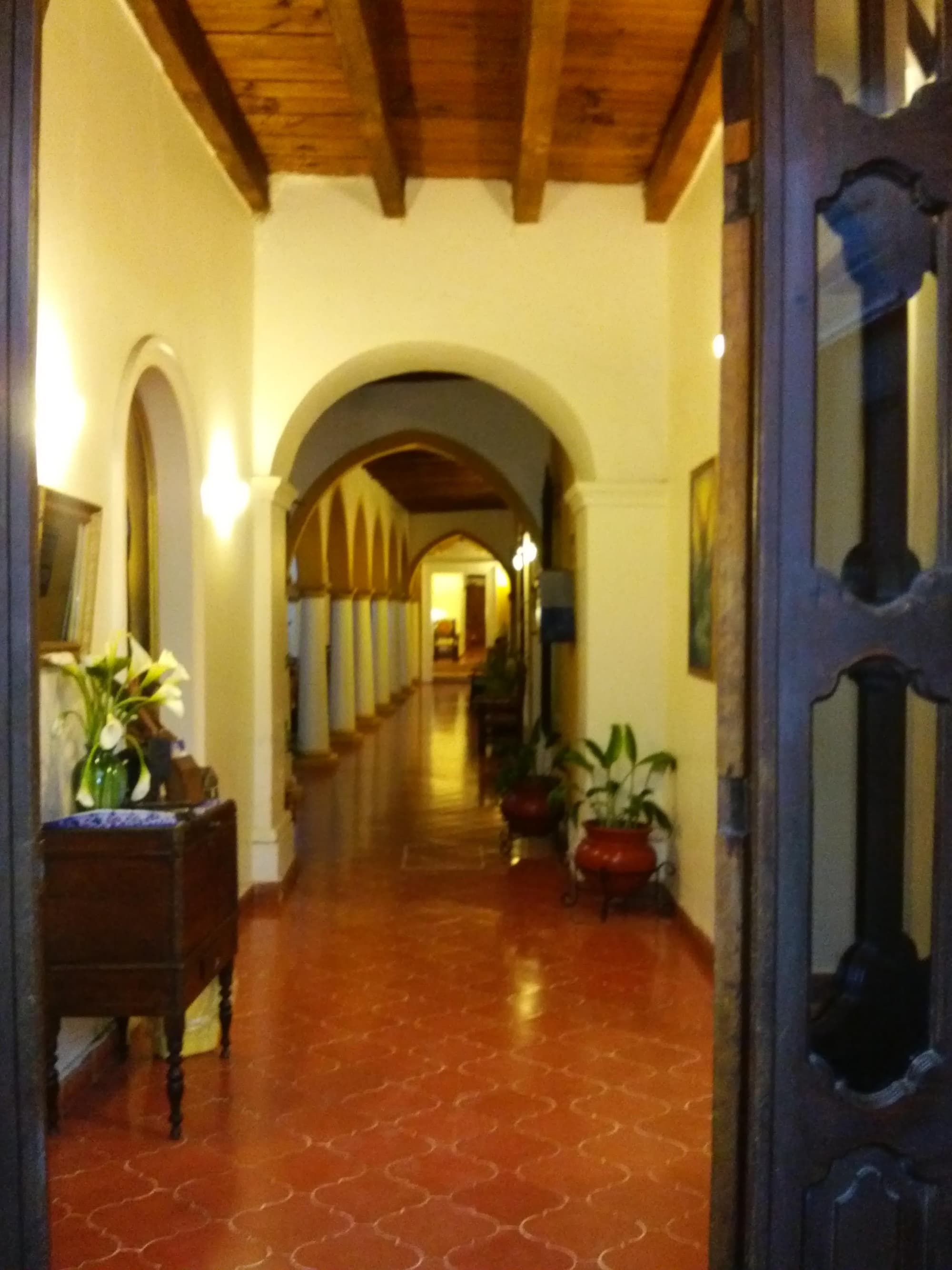 Mansion de los Angeles, Lobby