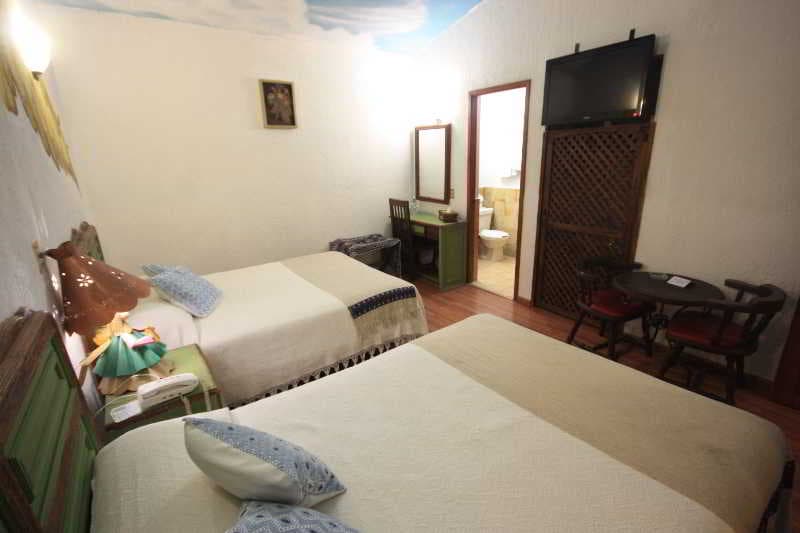 Mansion de los Angeles, Room