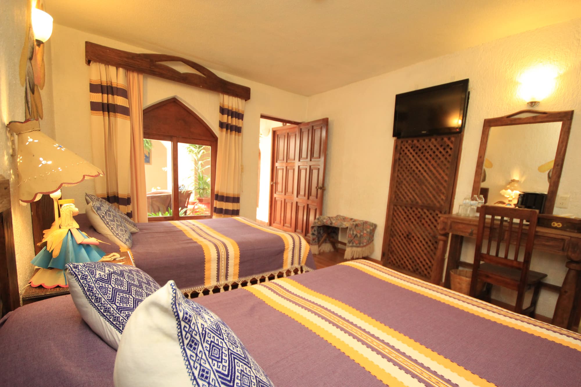 Mansion de los Angeles, Room