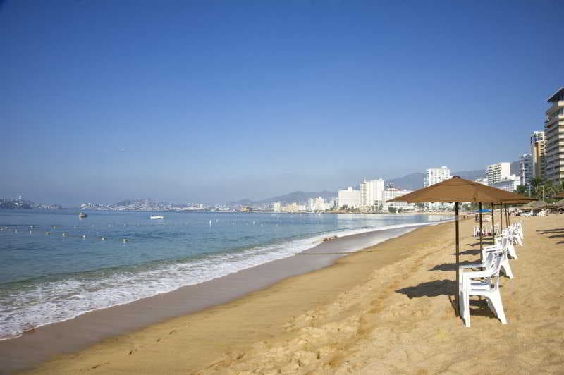 Real Bananas All Inclusive, Sports and Entertainment