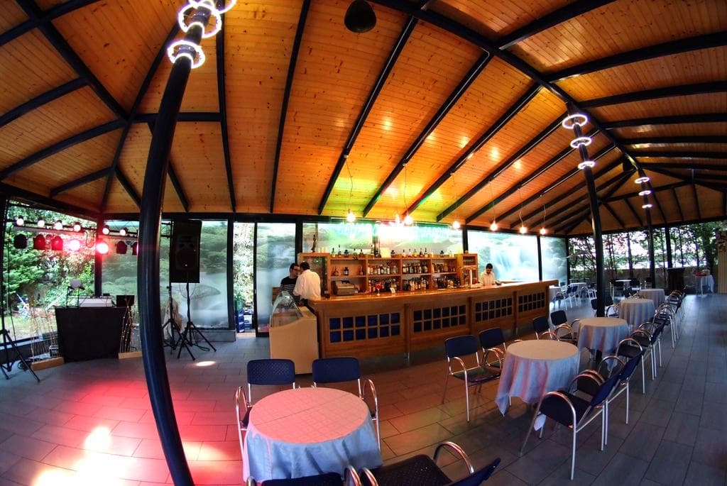 Estrella del Norte, Bar