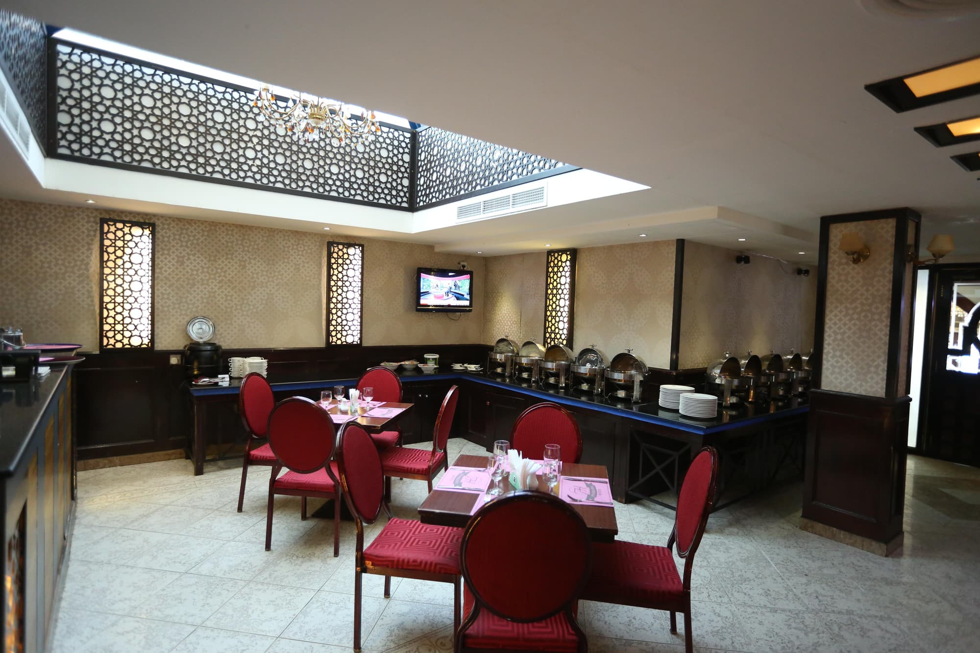 Panorama Bur Dubai, Restaurant