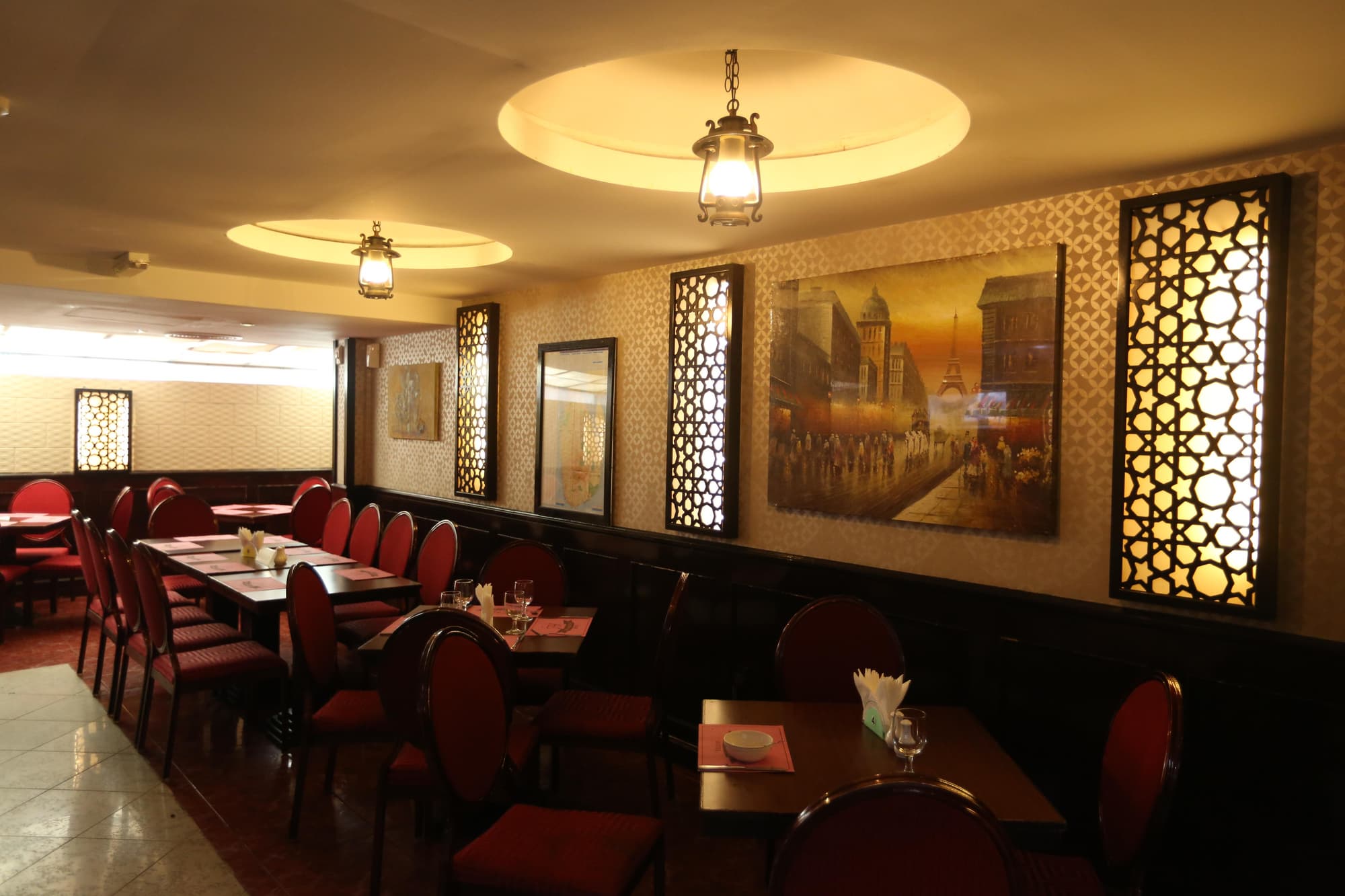 Panorama Bur Dubai, Restaurant