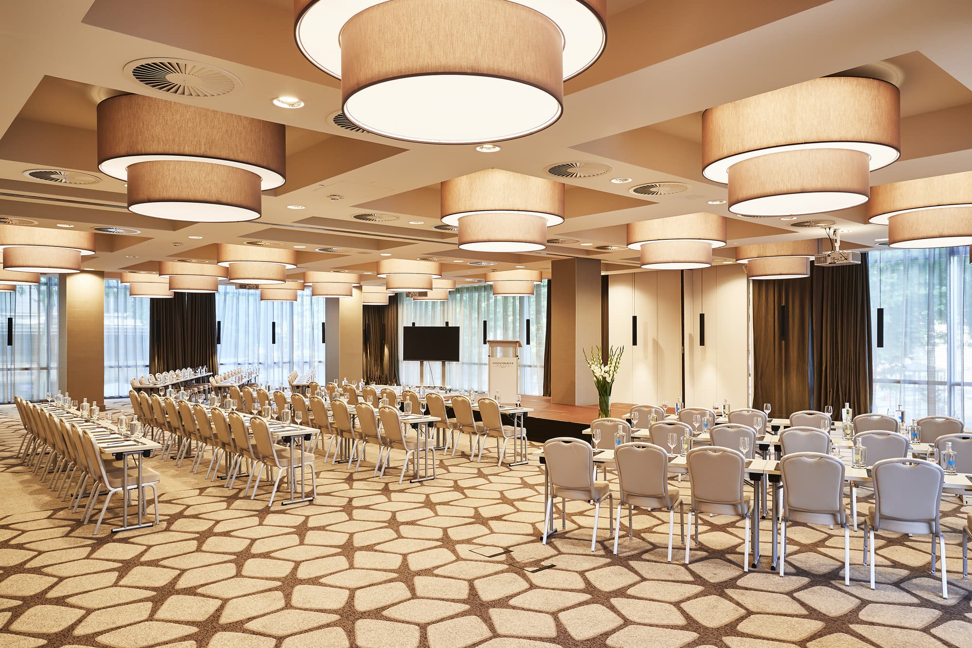 Steigenberger Hotel Köln, Conferences