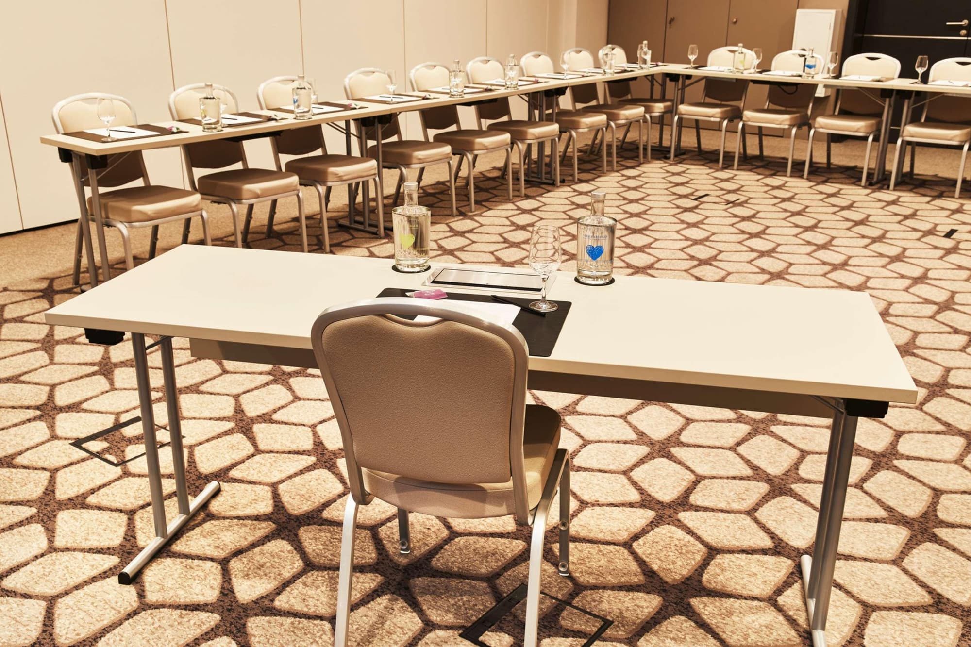 Steigenberger Hotel Köln, Conferences