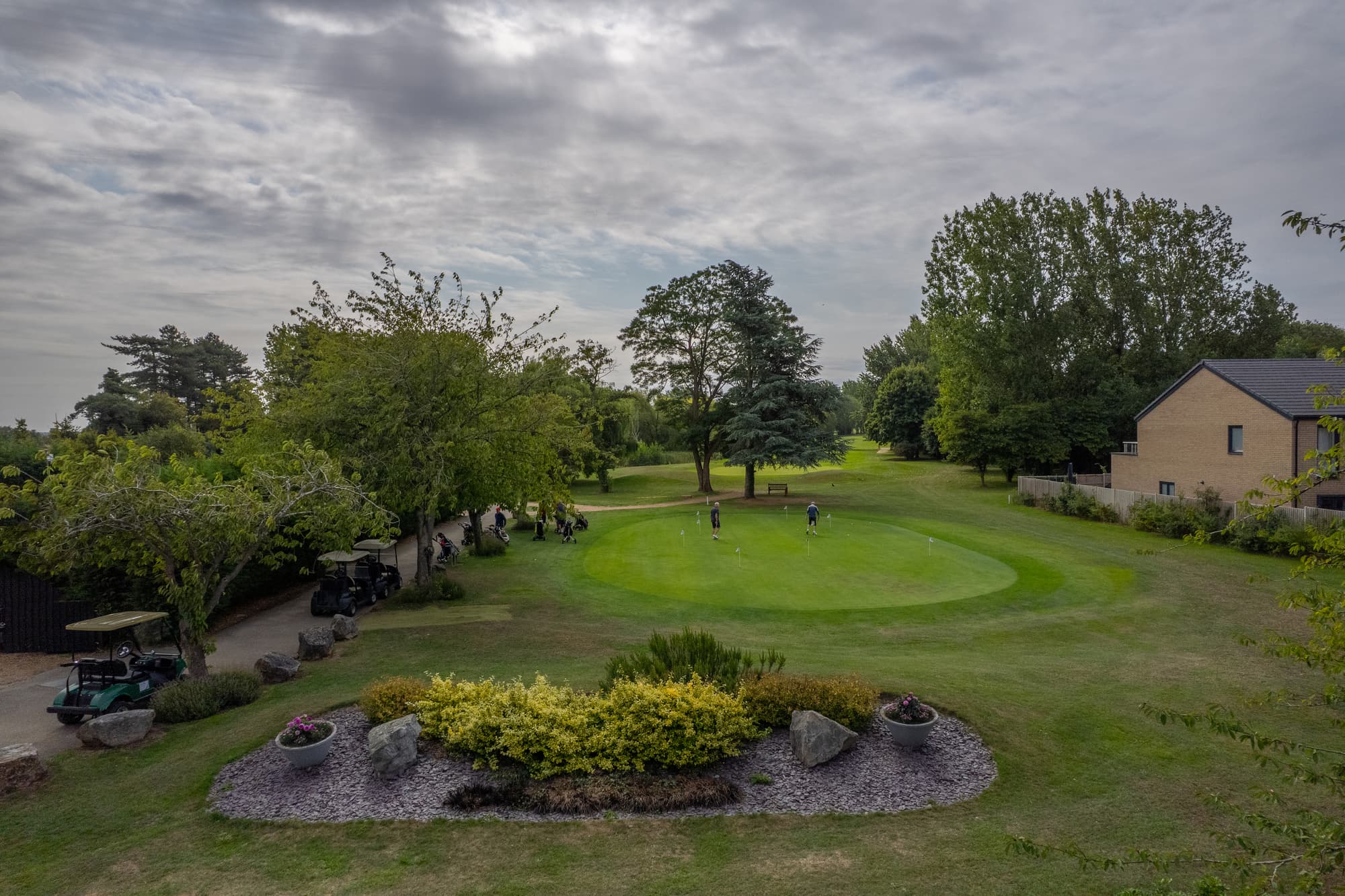 Cambridge Bar Hill Hotel BW Signature Collection, General view