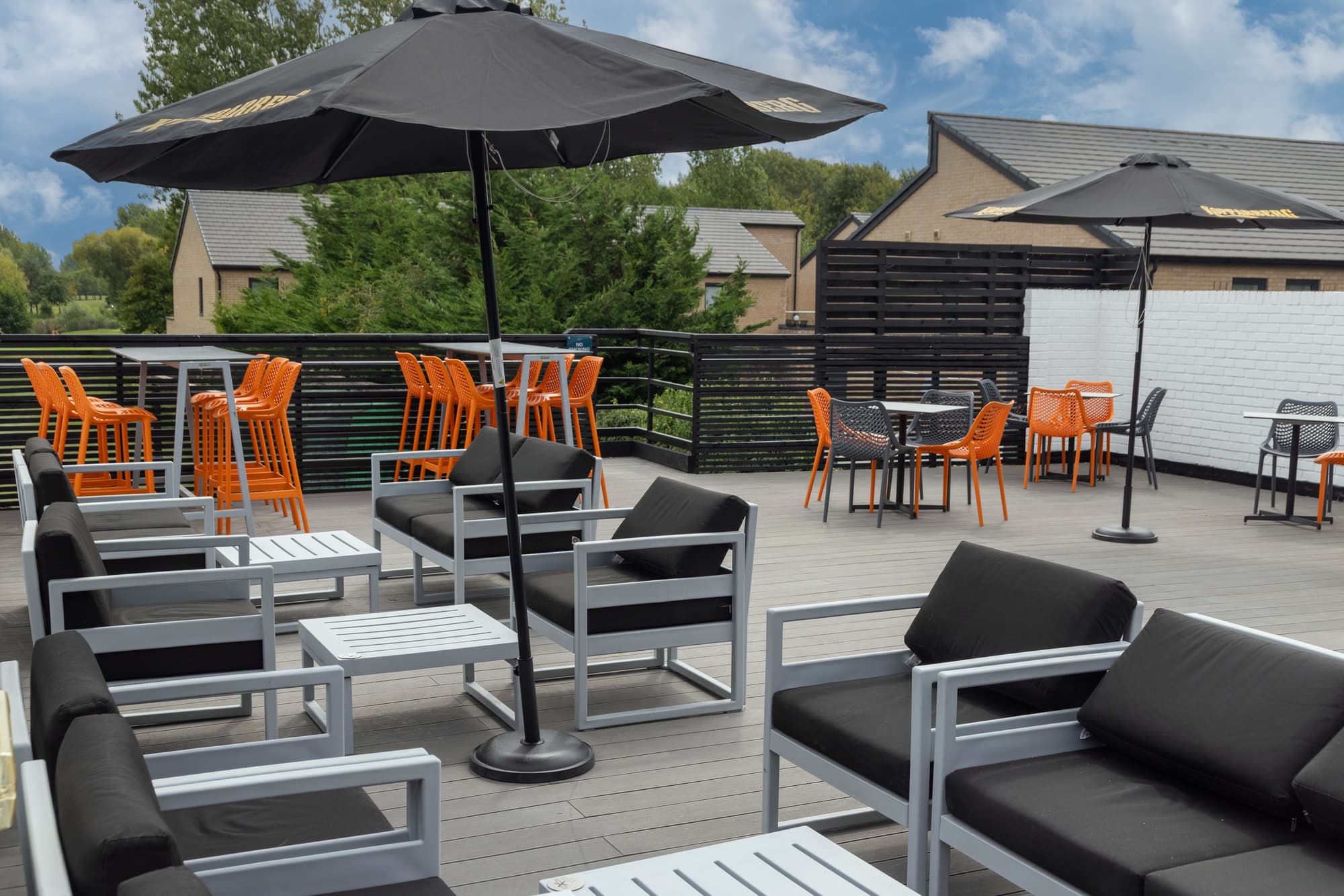 Cambridge Bar Hill Hotel BW Signature Collection, Bar