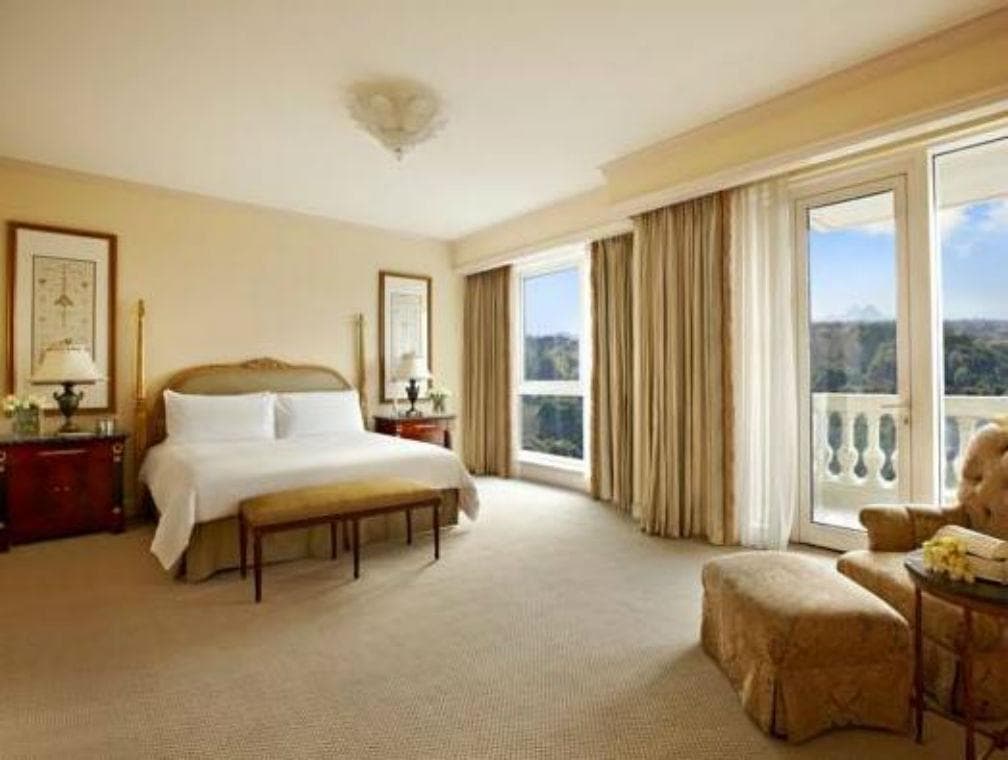 Four Seasons First Residence, General view