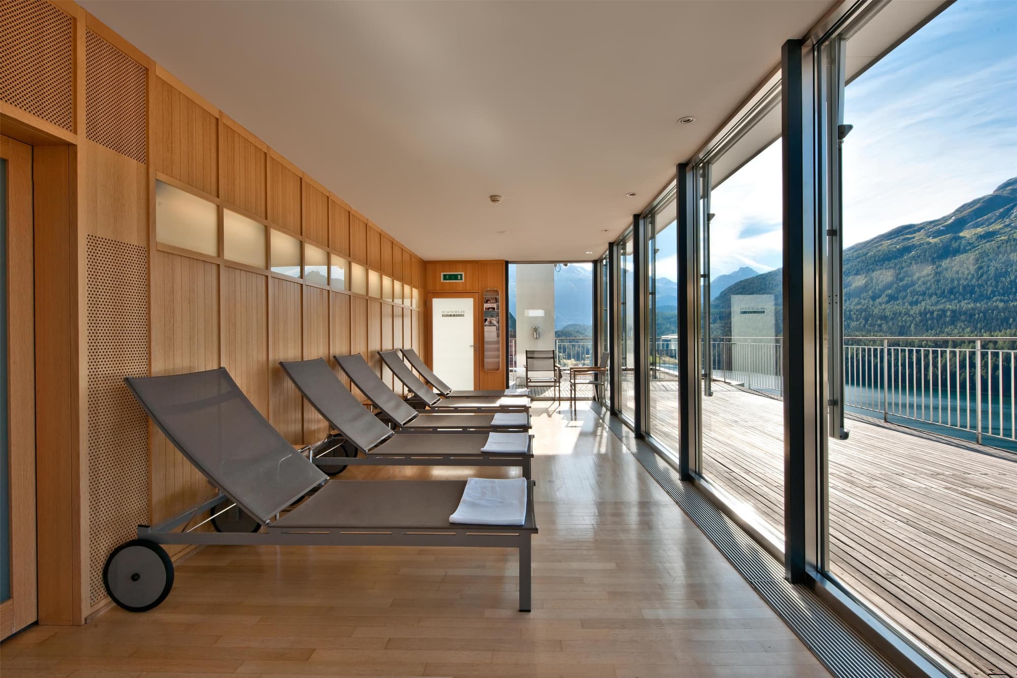 Hotel Schweizerhof St Moritz, Sports and Entertainment