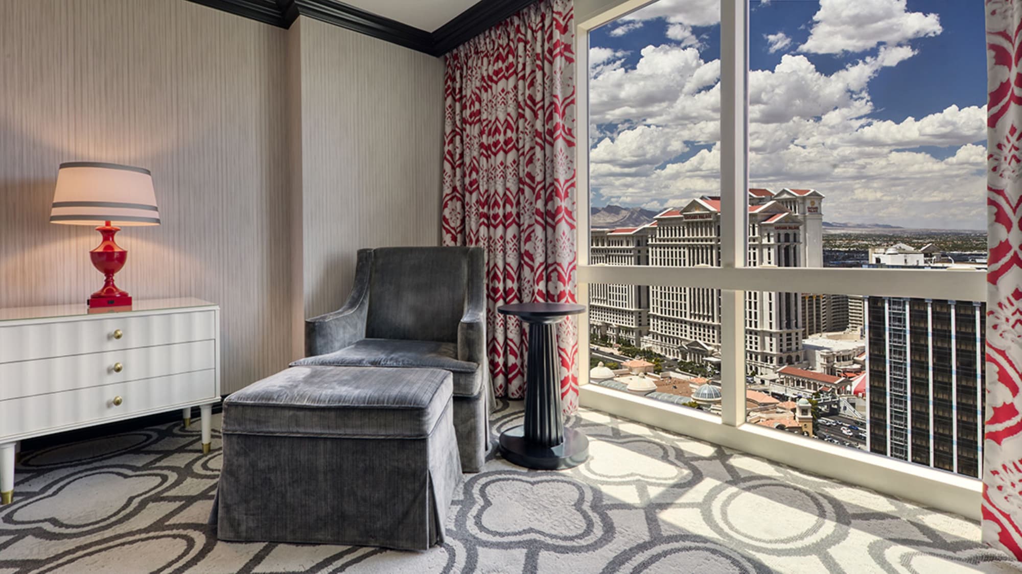 Paris Las Vegas, Room