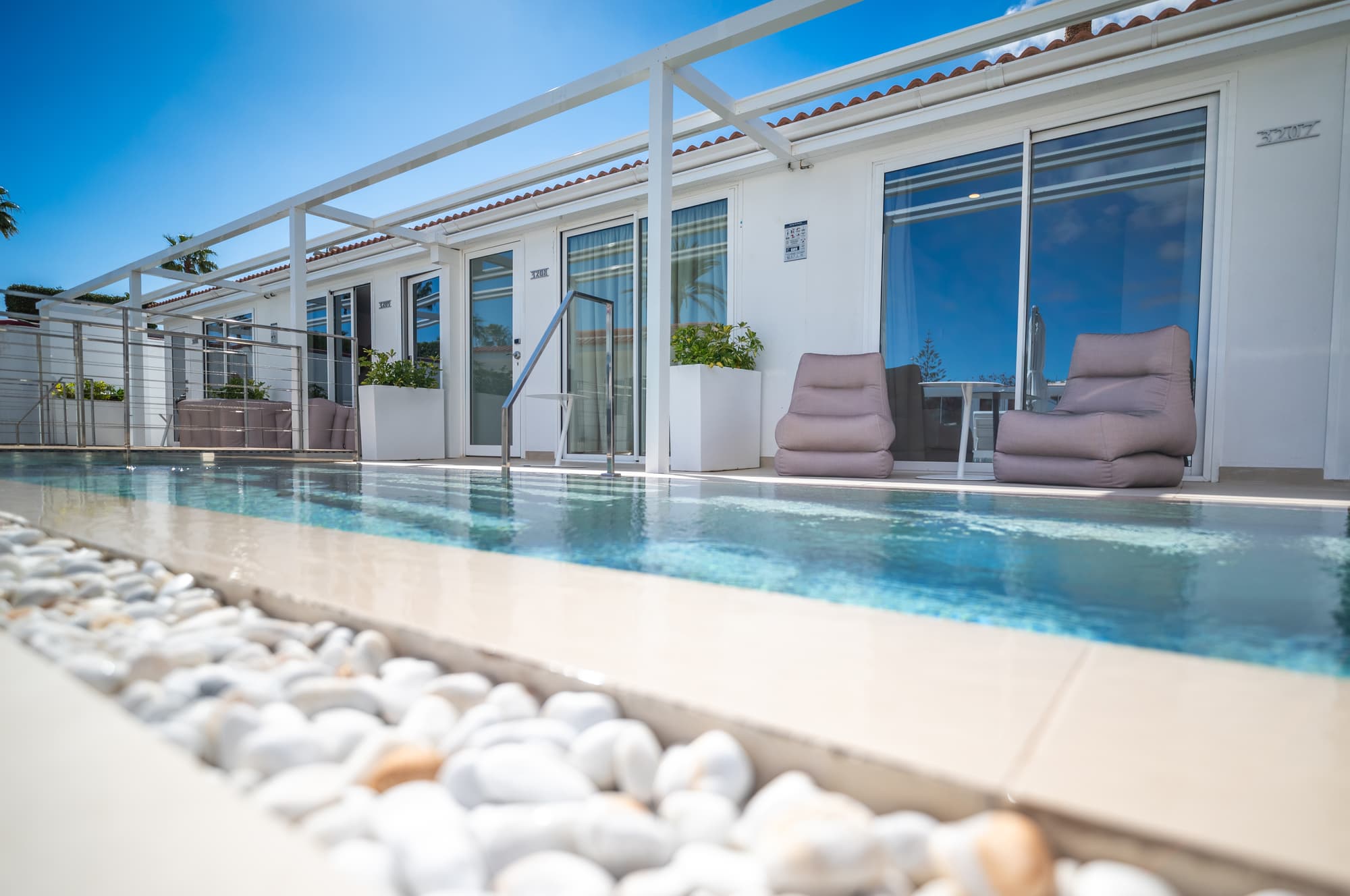 HL Miraflor Suites, Room