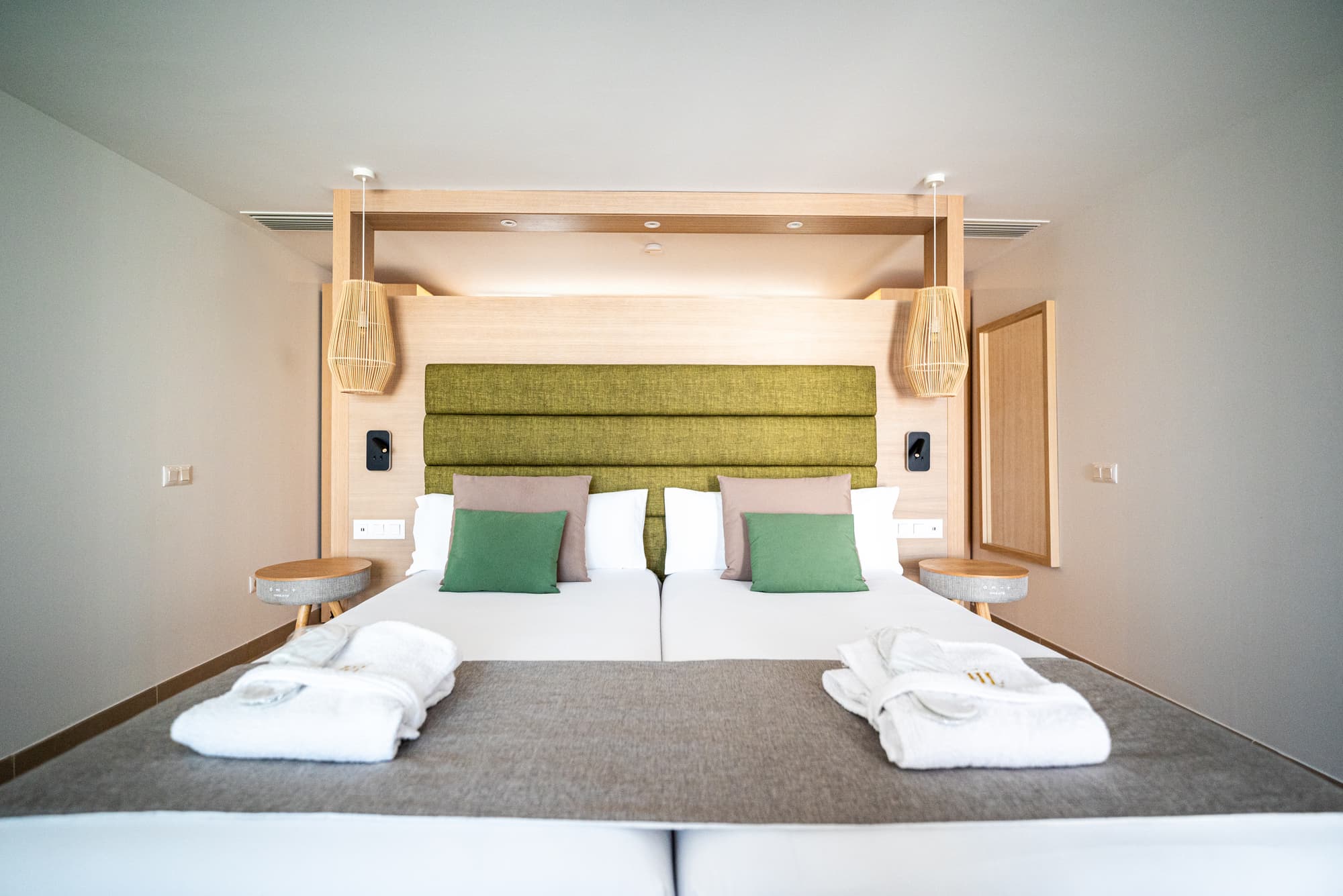 HL Miraflor Suites, Room