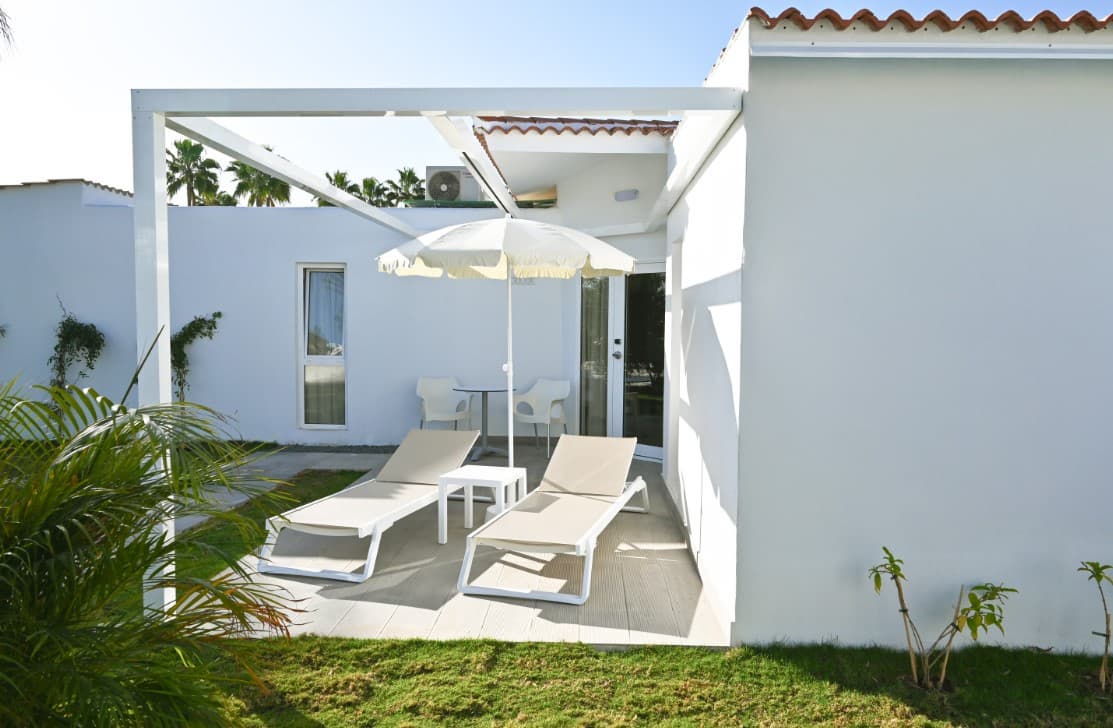 HL Miraflor Suites, Room