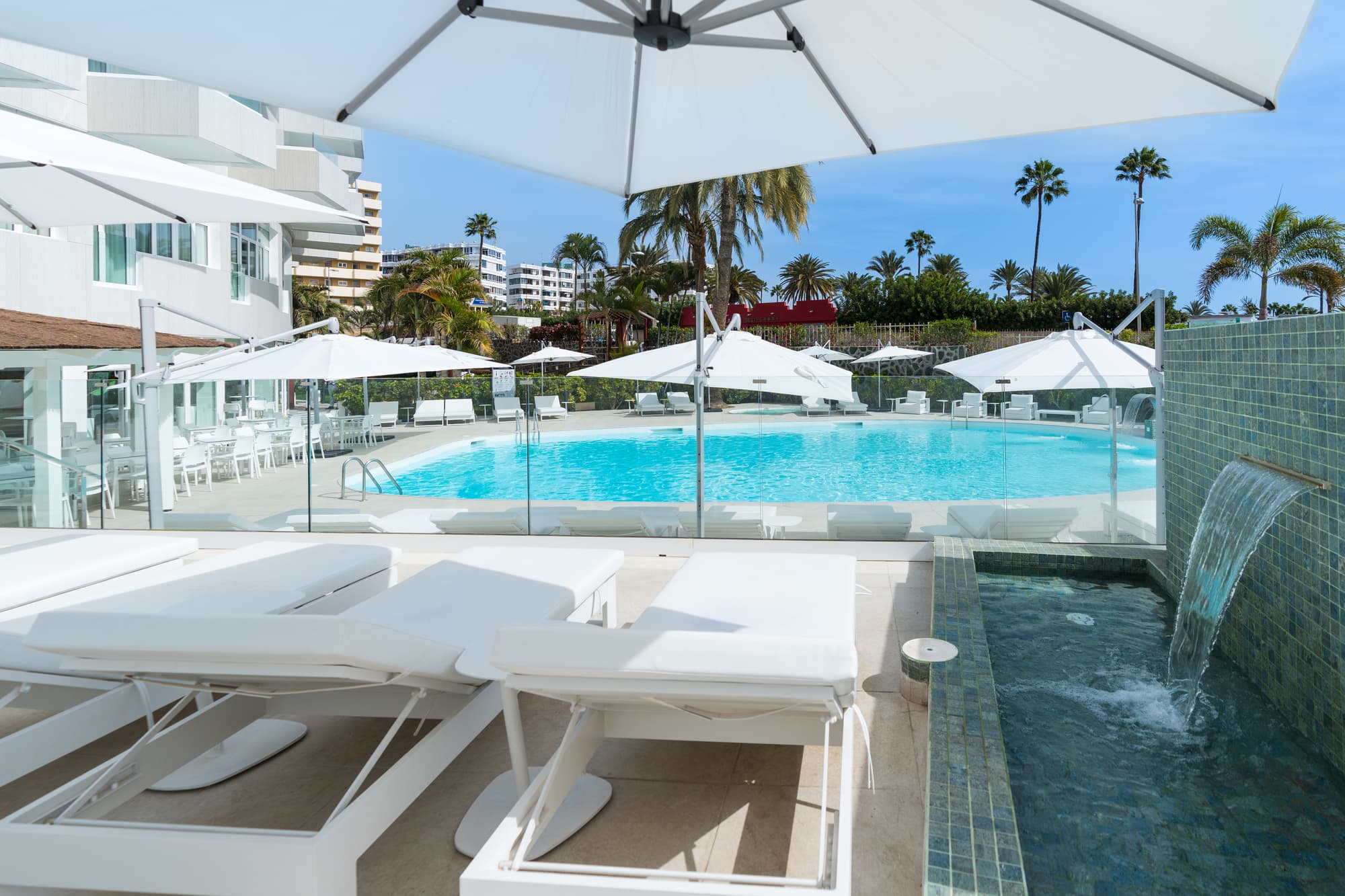 HL Rondo Hotel, Pool