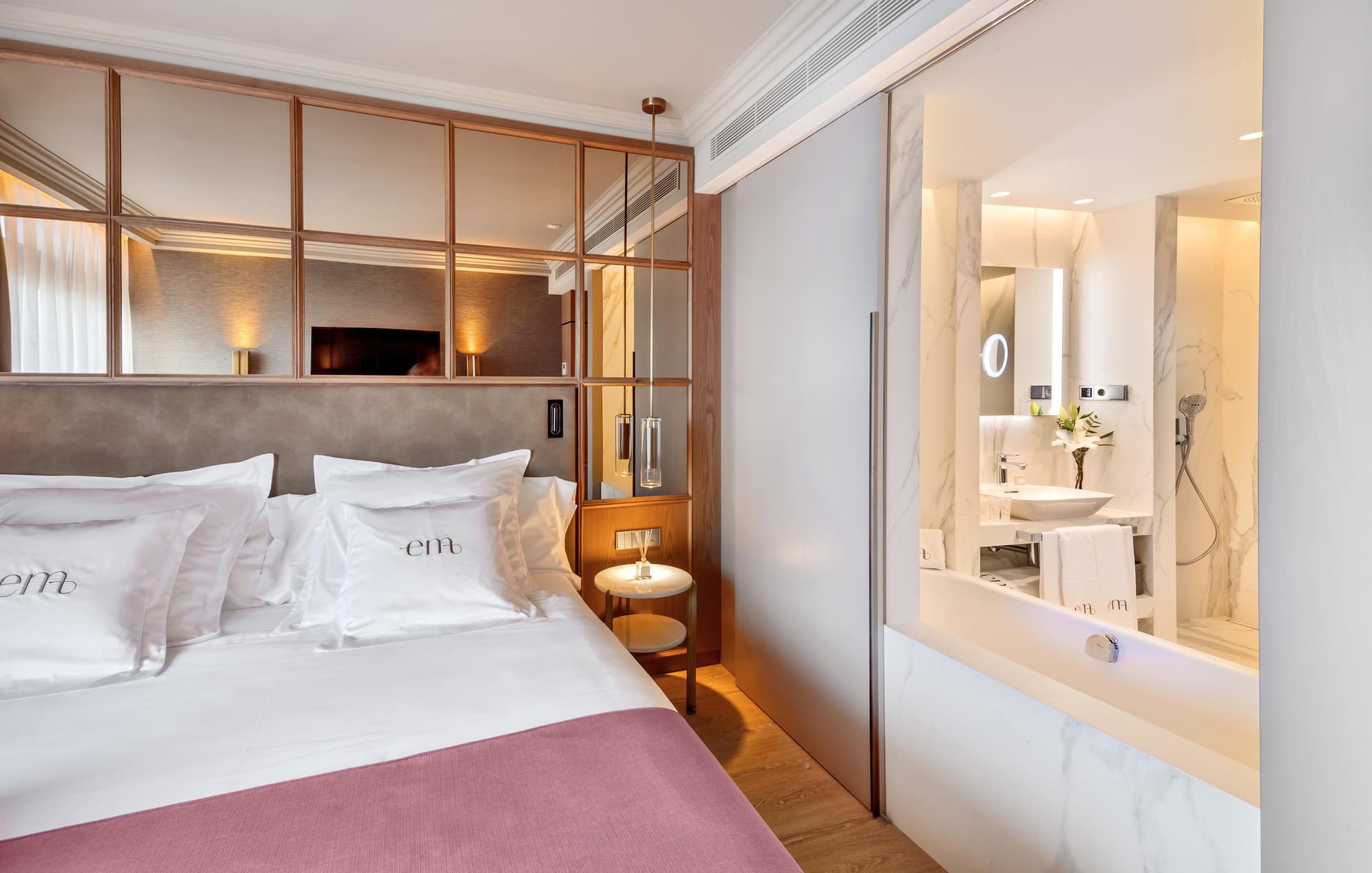 Barcelo Emperatriz, Room