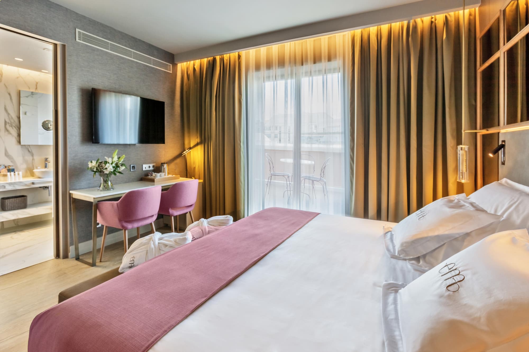 Barcelo Emperatriz, Room