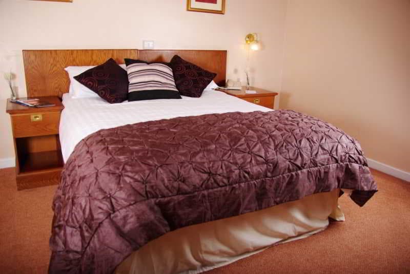 Beaufort Park Hotel and Conference Centre, Room