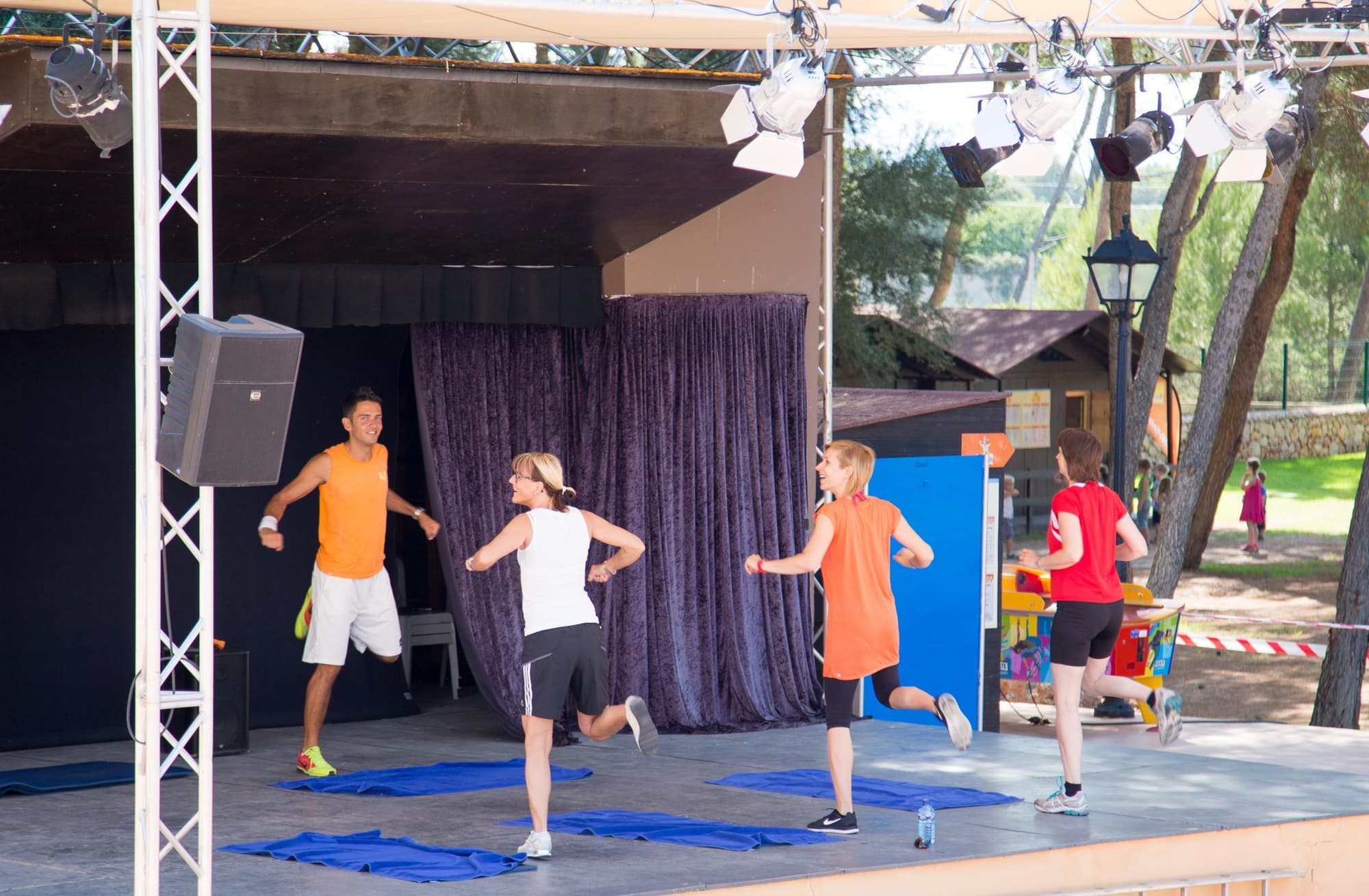 FERGUS Club Vell Marí, Sports and Entertainment