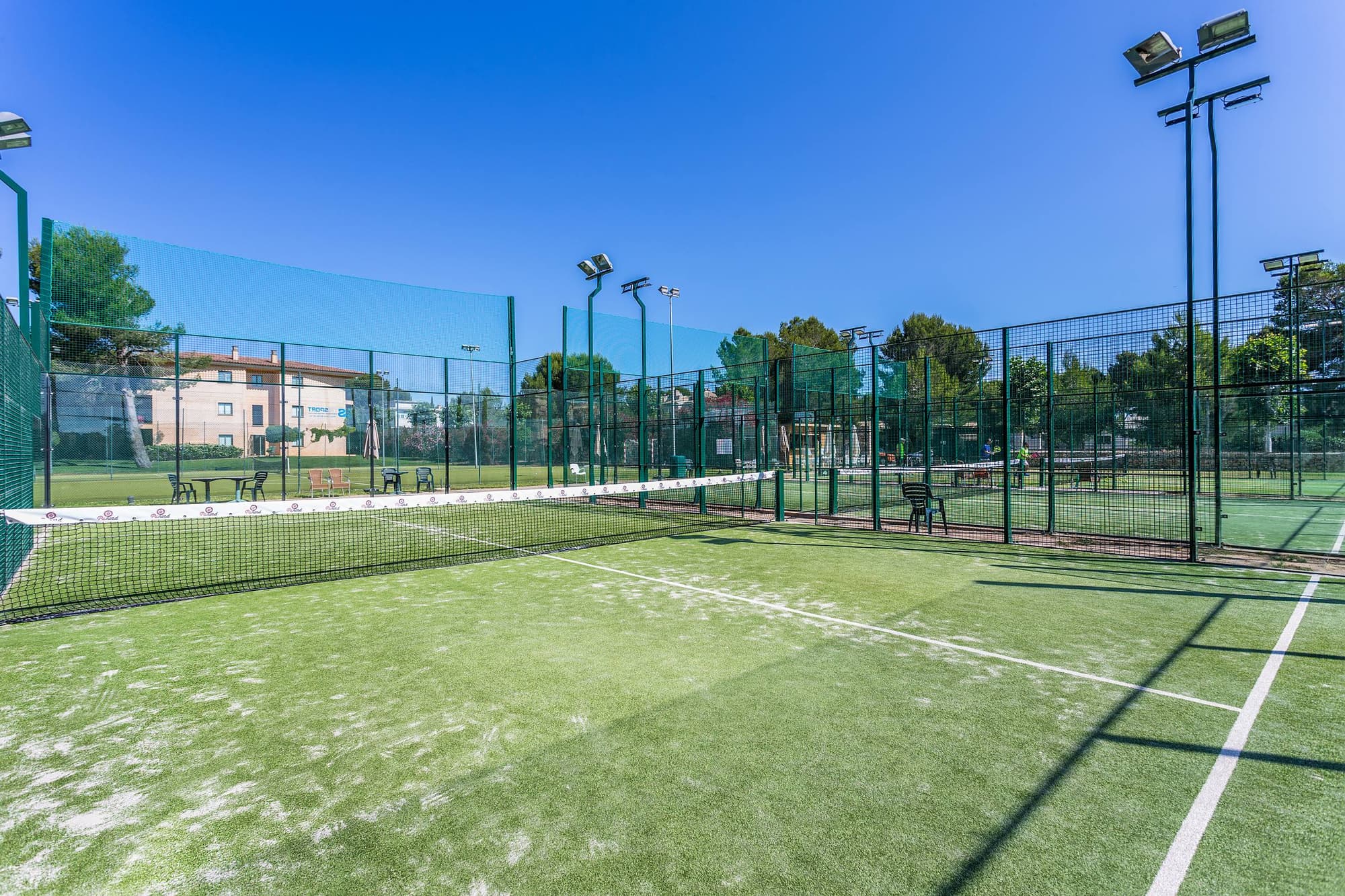 FERGUS Club Vell Marí, Sports and Entertainment