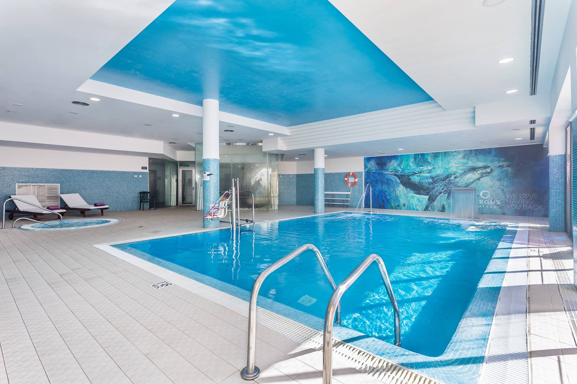 FERGUS Club Vell Marí, Pool