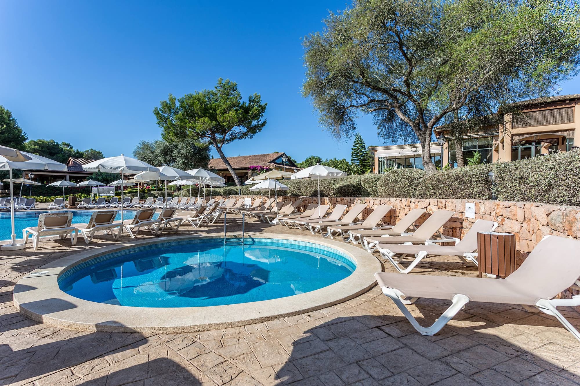 FERGUS Club Vell Marí, Pool