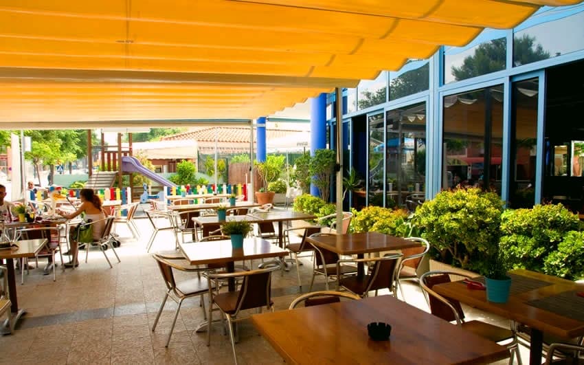 Costa Verde, Restaurant