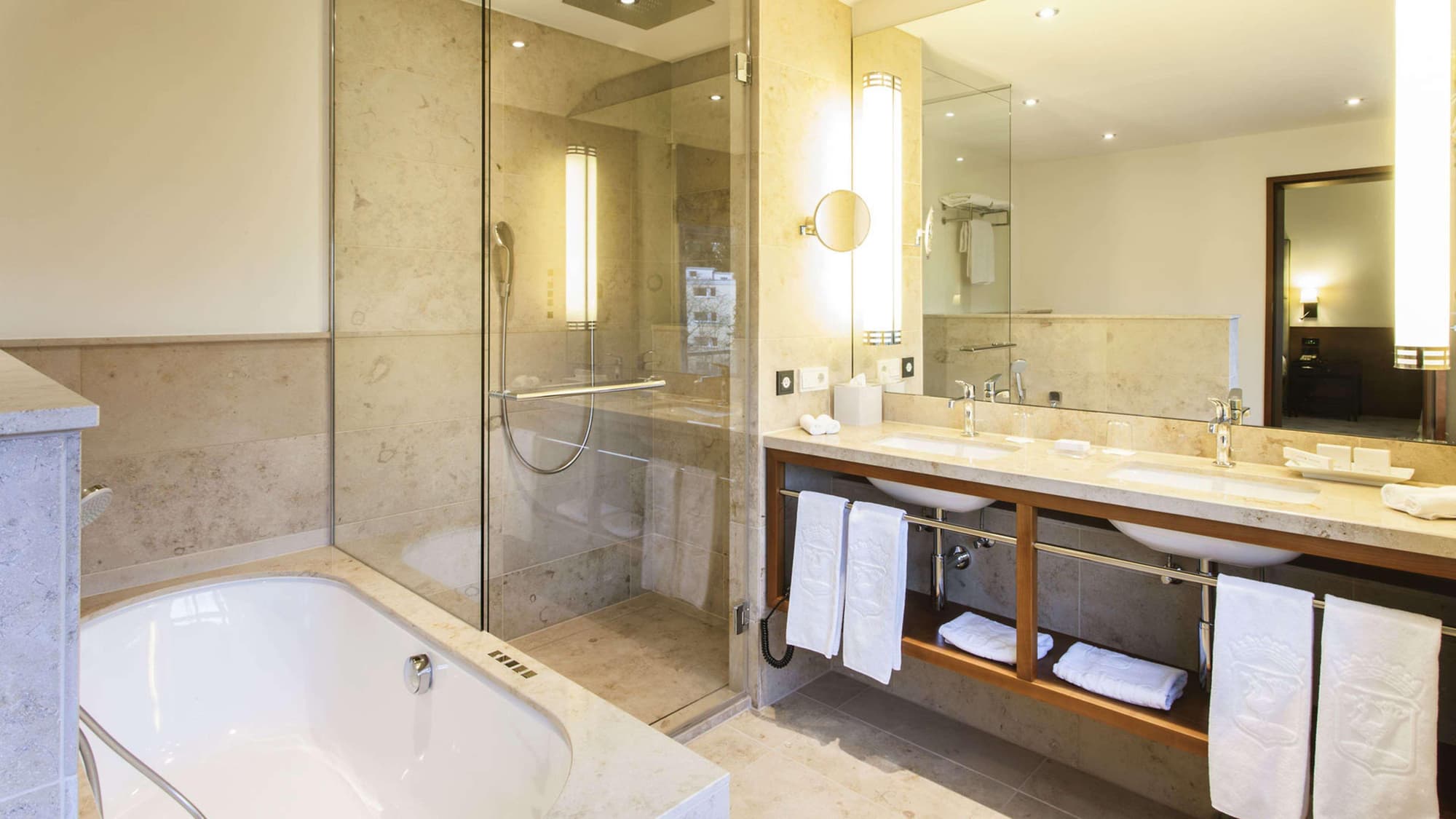 Hilton Frankfurt Gravenbruch, Room