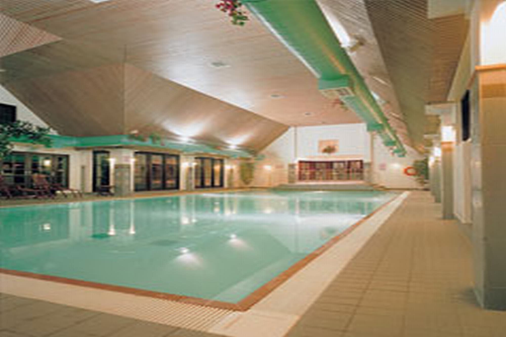 Lancaster House Hotel, Pool