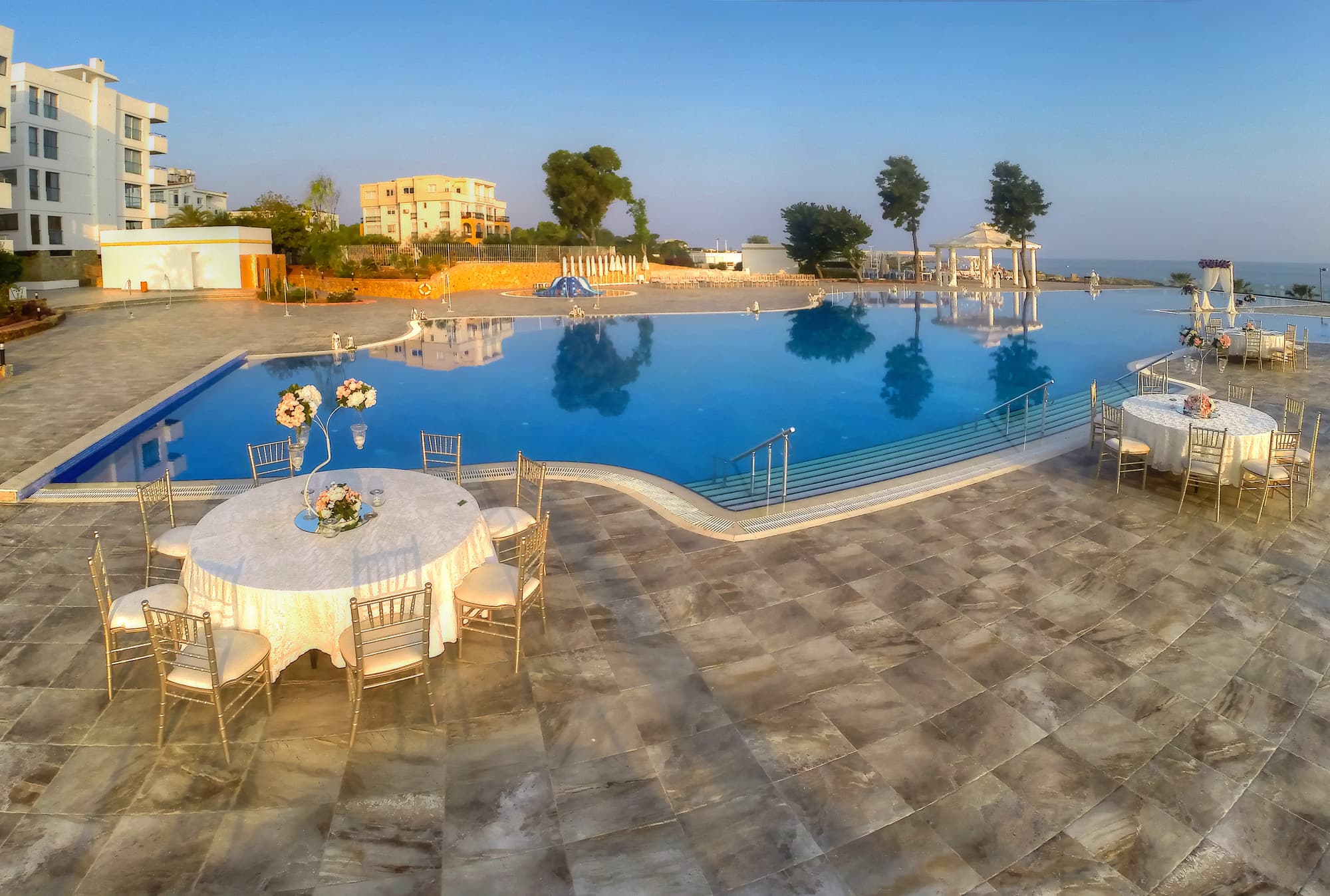 Jasmine Court Hotel & Casino, Conferences