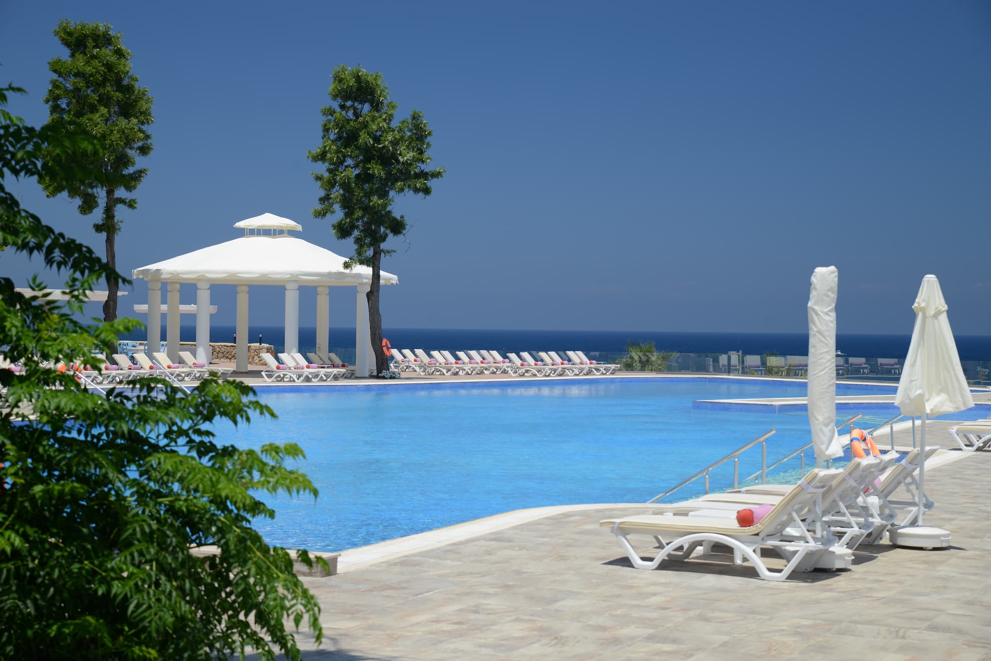 Jasmine Court Hotel & Casino, Pool