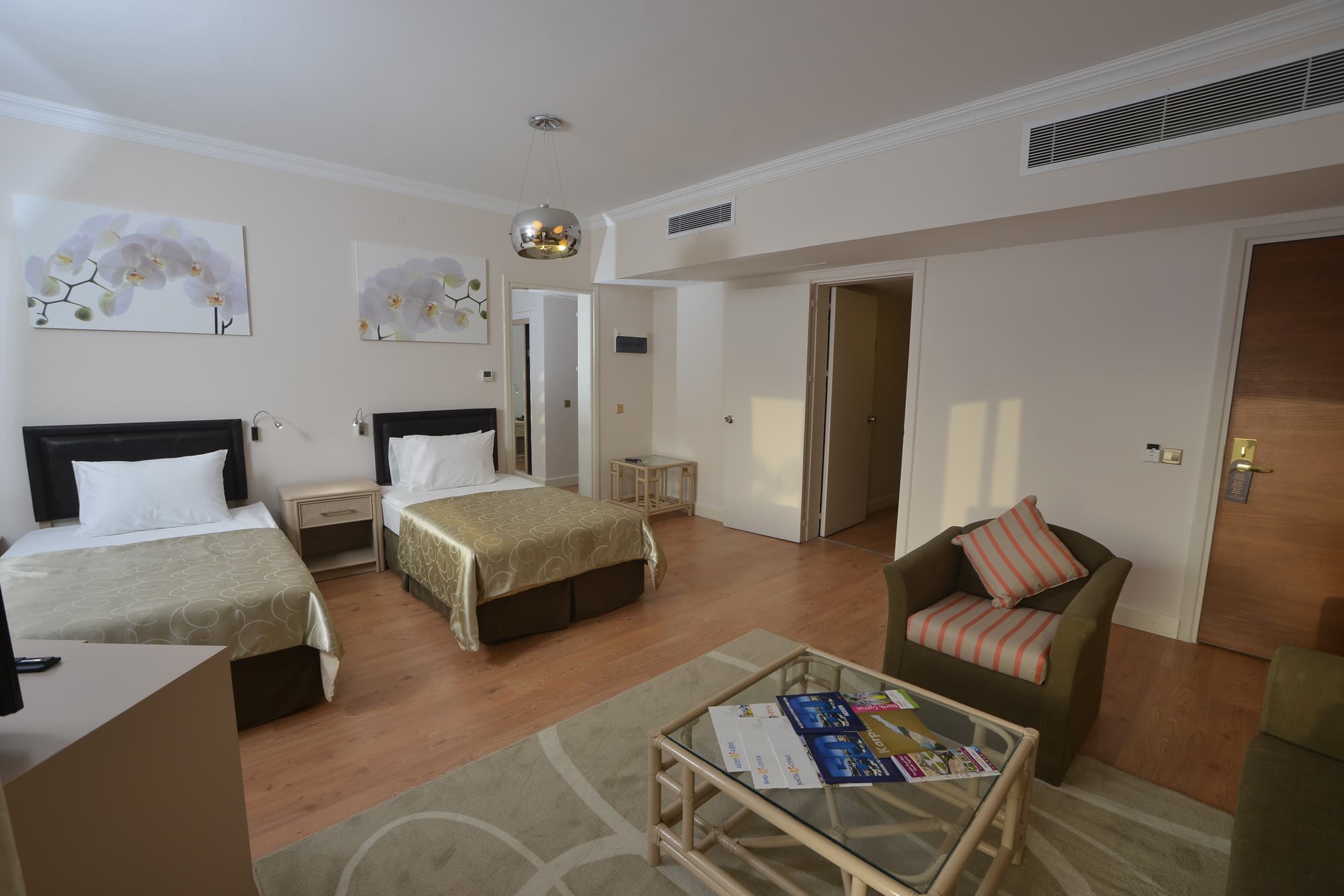 Jasmine Court Hotel & Casino, Room